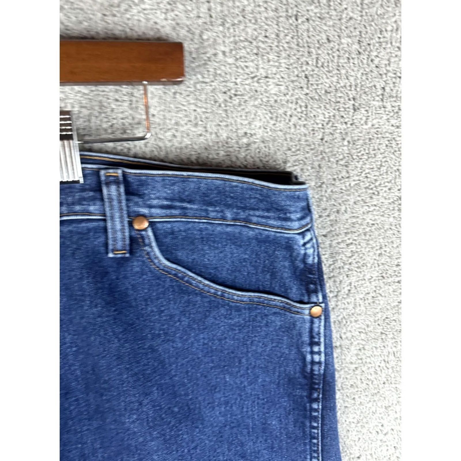 Wrangler Wrangler Jeans Mens 30x32 Blue Denim Straight Leg Stretch Mid Rise Size US 30 / EU 46 - 3 Thumbnail