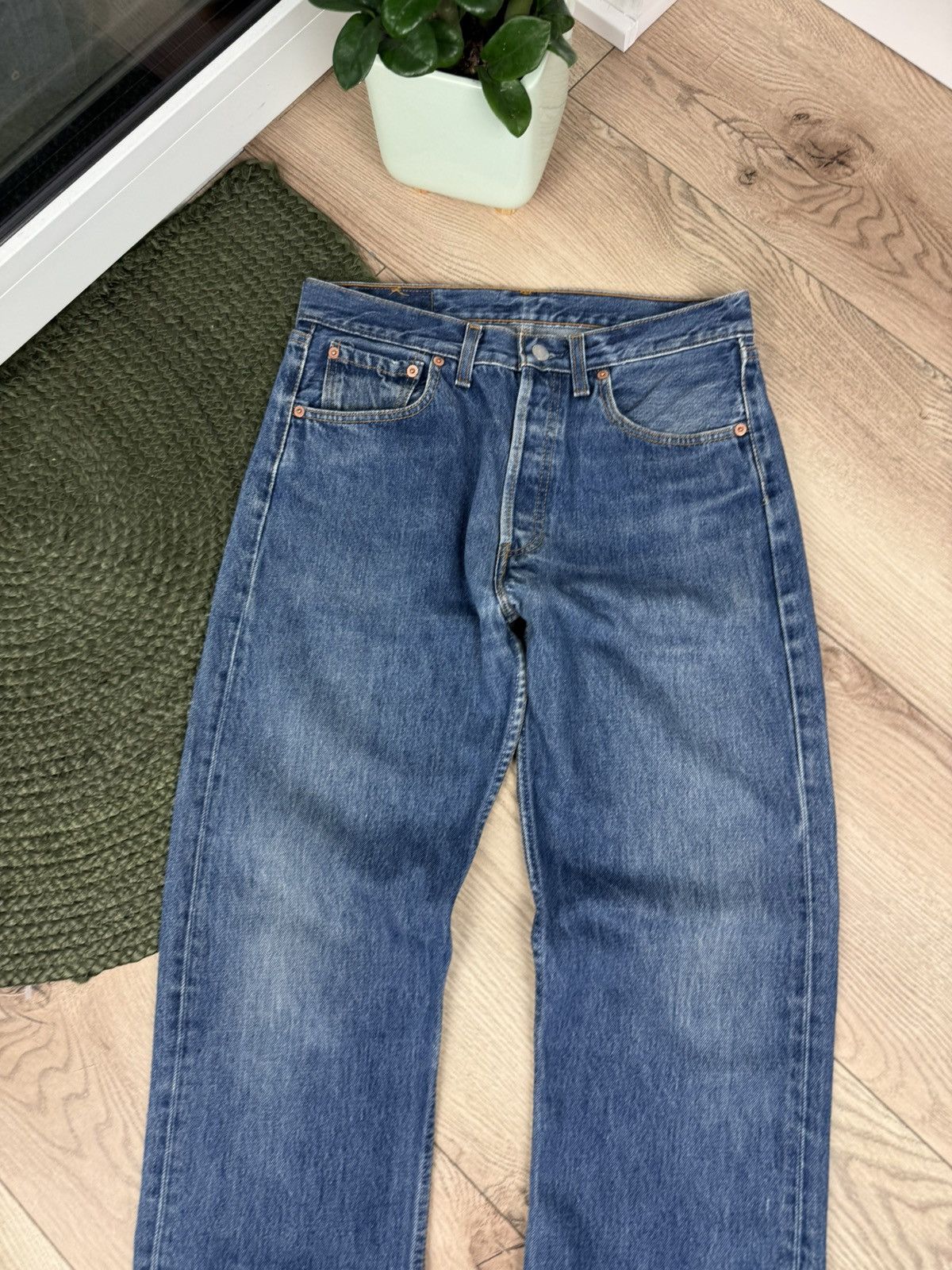 Vintage Levis 501 Faded Original Fit USA Denim Jeans Size US 32 / EU 48 - 3 Thumbnail