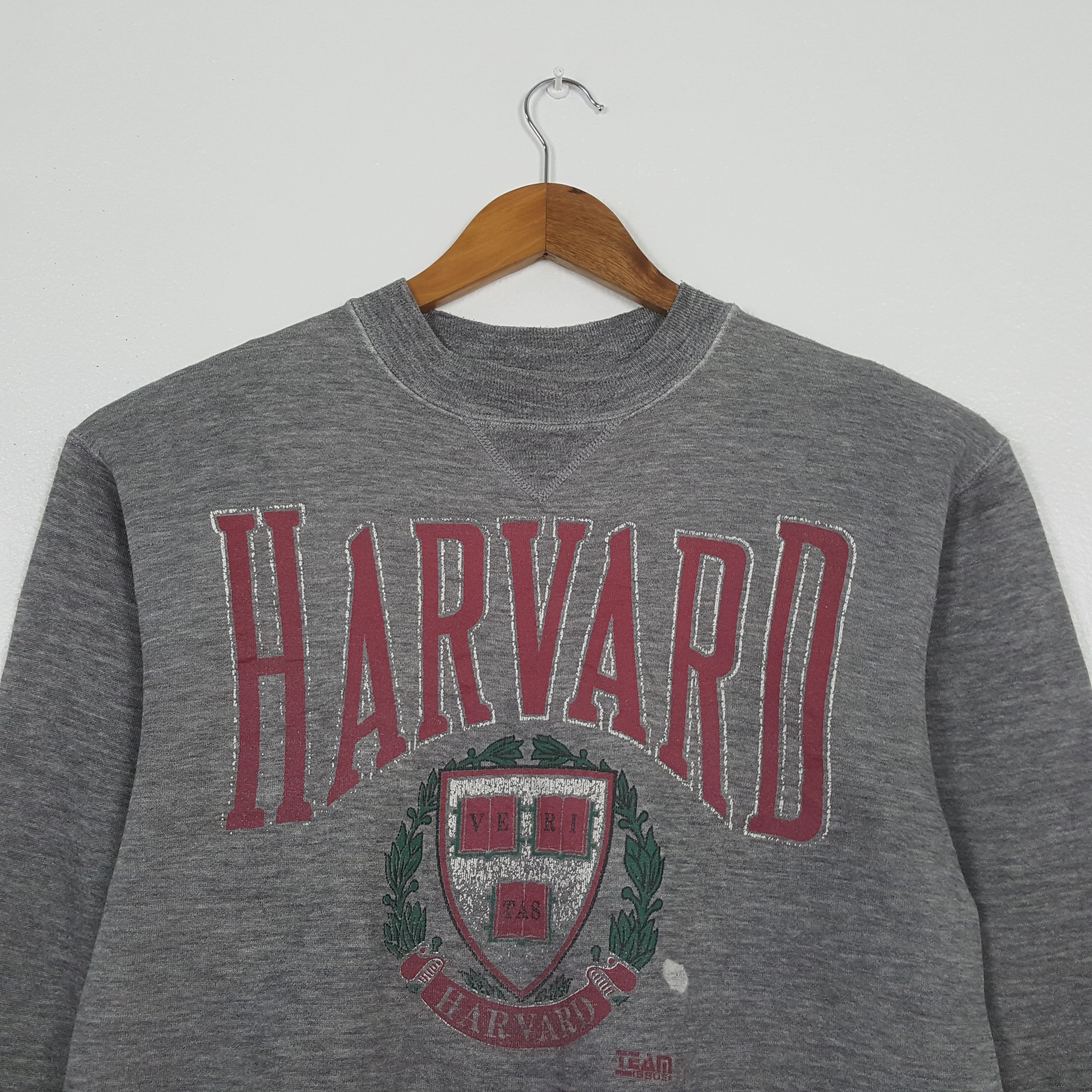 Russell Athletic Vintage Harvard University Distressed Sweatshirt C305N9 Size US M / EU 48-50 / 2 - 2 Thumbnail