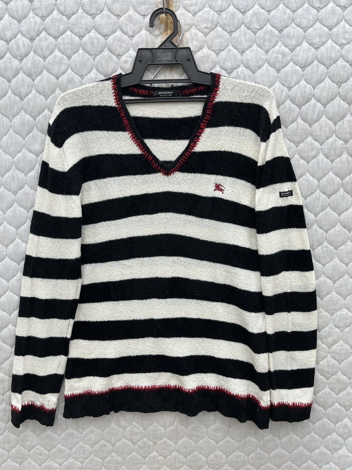 Burberry 🔥🔥🔥STEALS BURBERRY BLACK LABEL KNIT Size M / US 6-8 / IT 42-44 - 1 Thumbnail