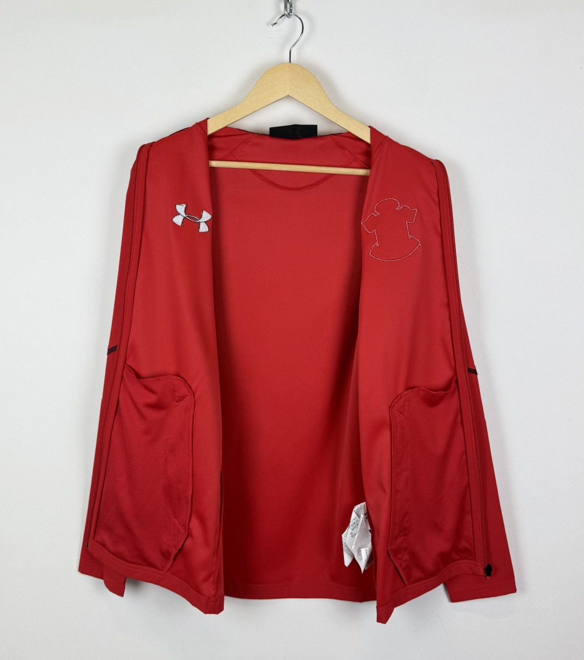 Under Armour Southampton 2017/18 Under Armour Track Jacket Red Soccer Size US S / EU 44-46 / 1 - 6 Thumbnail