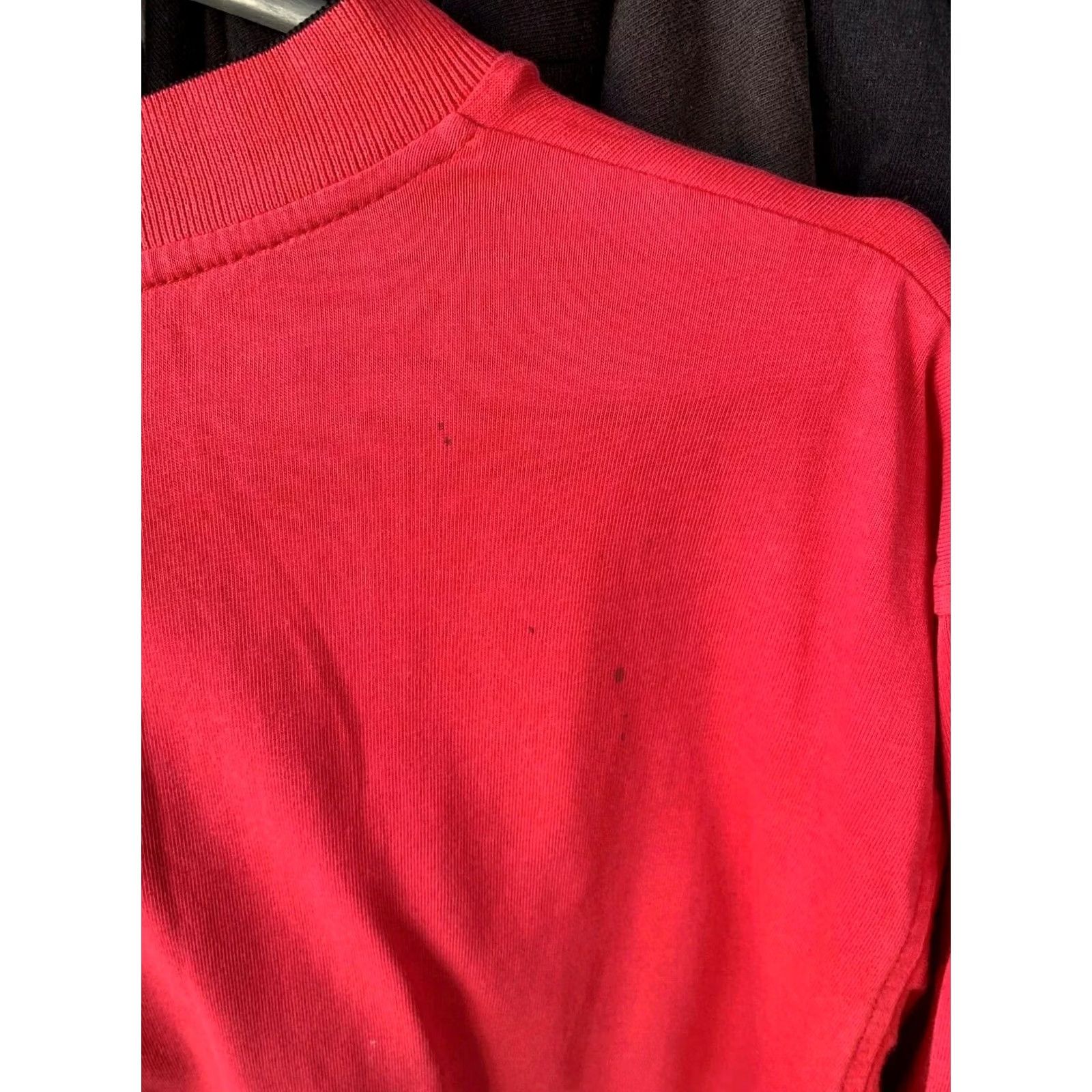 Nike VINTAGE Nike Big Center Swoosh Logo Tee T-Shirt Men’s Size L Shirt Red Nike Logo Mens L Adult T-Shirt Size US L / EU 52-54 / 3 - 4 Thumbnail