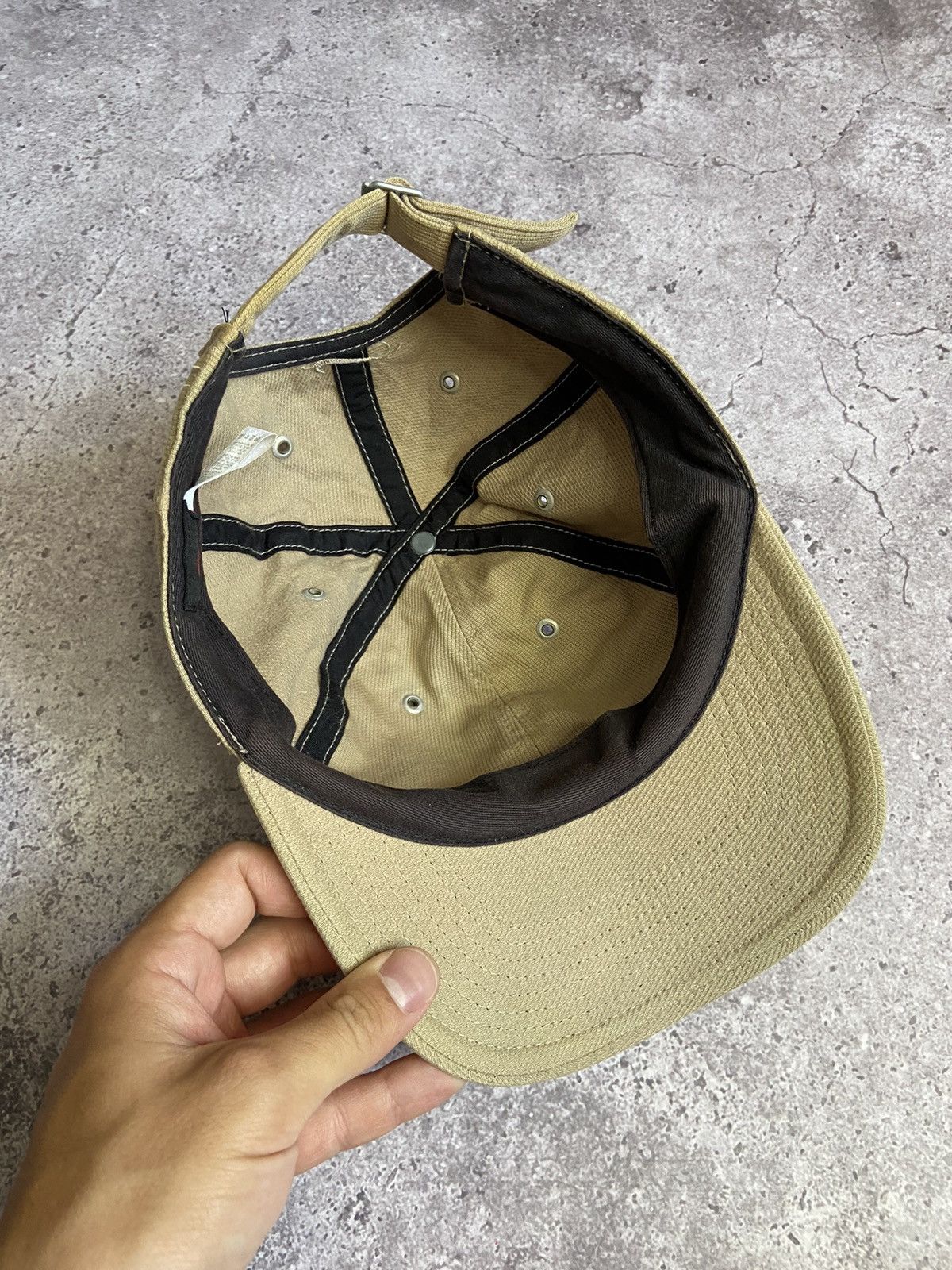 Nike Nike Vintage Beige Cap OS Metal Logo Size ONE SIZE - 8 Thumbnail