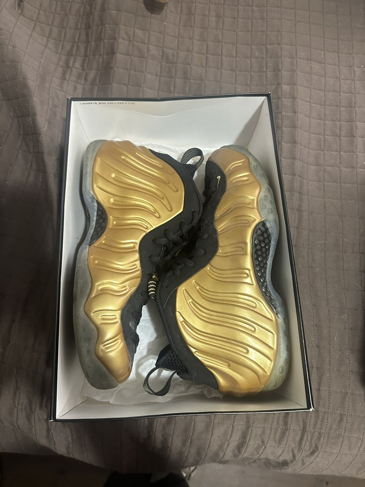 image of Nike Foamposities Metallic Golf Shoes in Gold, Men's (Size 9)