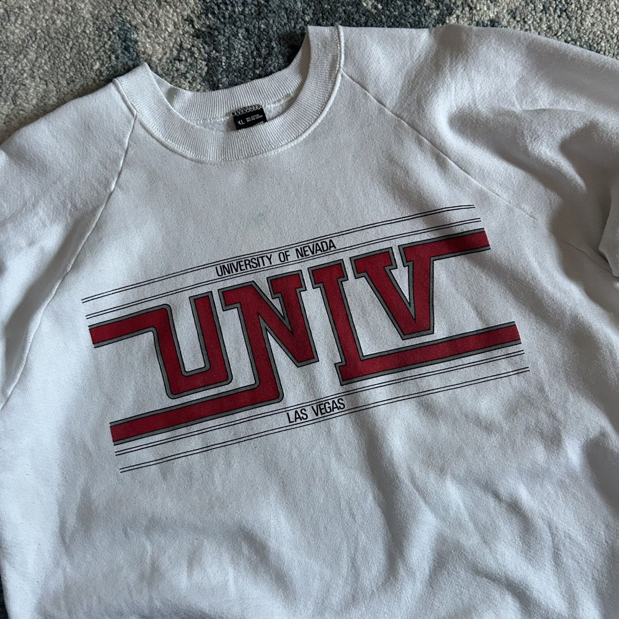 Fruit Of The Loom SCREEN STARS UNiVERSiTY of NEVADA LAS VEGAS RAGLAN CREWNECK Size XL / US 12-14 / IT 48-50 - 6 Thumbnail