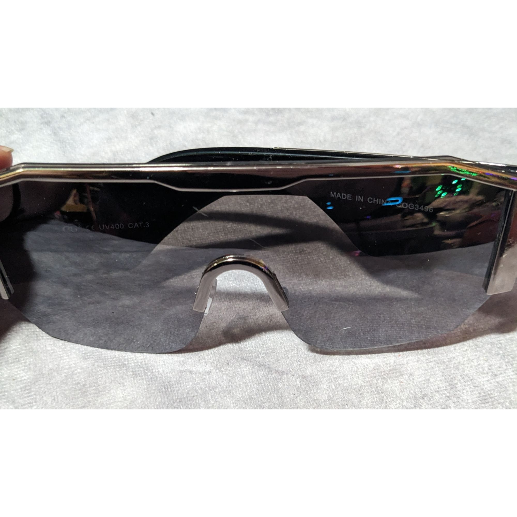 Other CG Futuristic Silver Tone Mirror Finish Flat Top Chunky Sung Size ONE SIZE - 4 Thumbnail