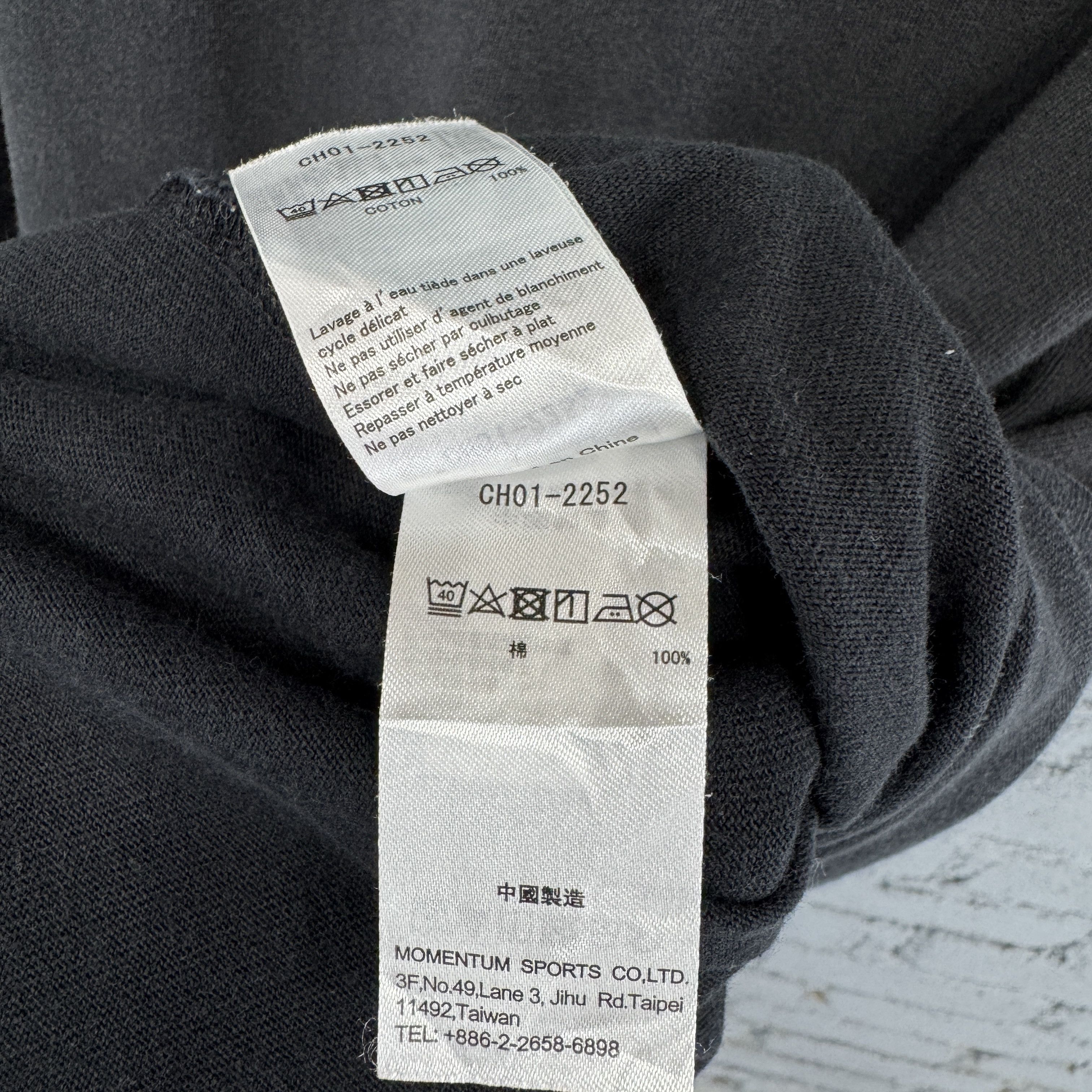Chums CHUMS Plain Box Logo Sunfaded Tshirt Size US L / EU 52-54 / 3 - 9 Thumbnail