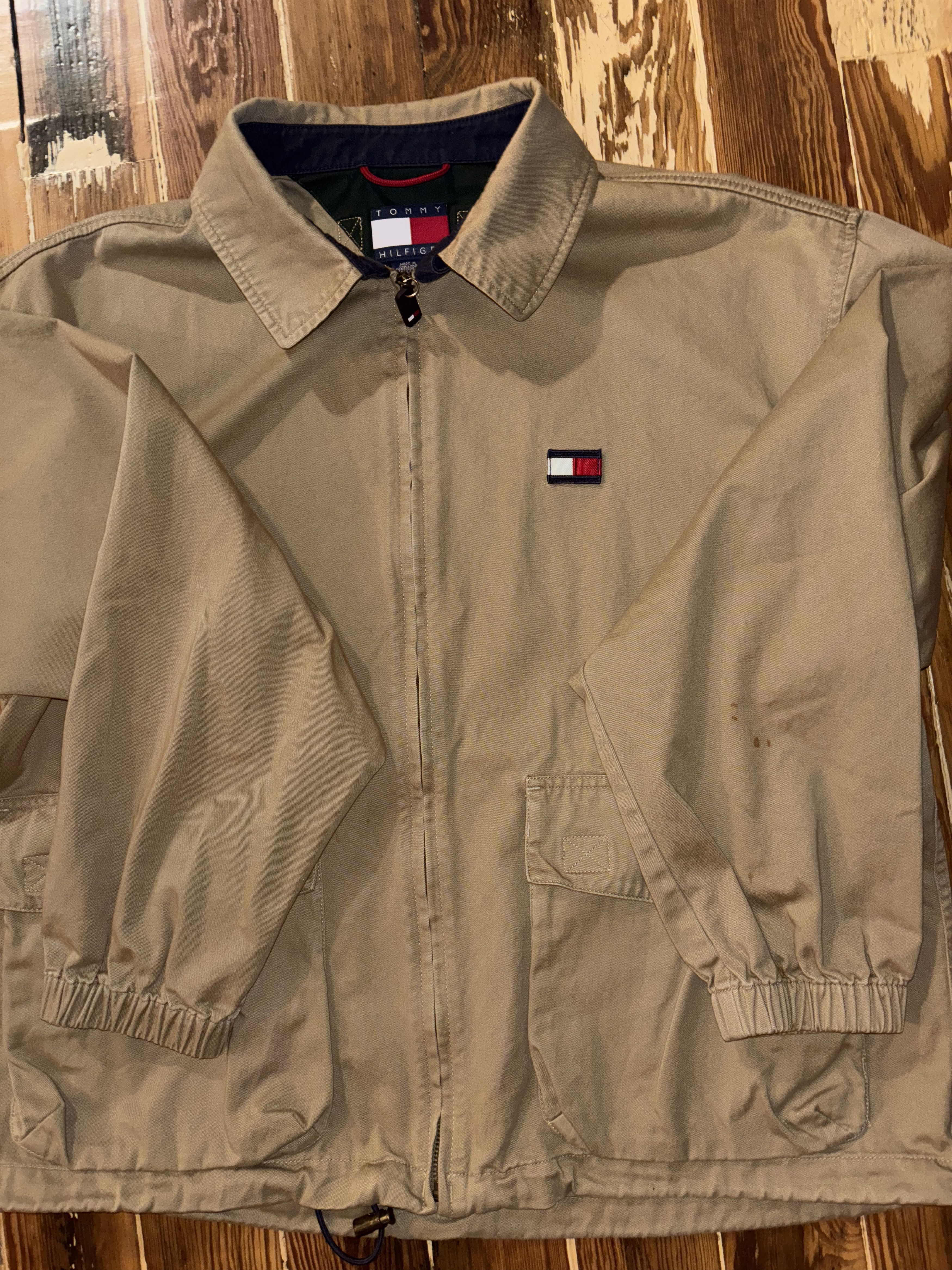 Tommy Hilfiger Distressed 90s Tommy Hilfiger Khaki Vintage Jacket Size US L / EU 52-54 / 3 - 3 Thumbnail