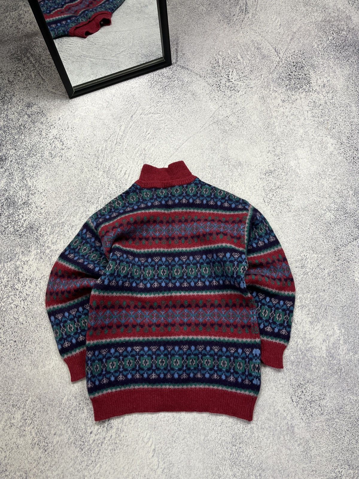 Vintage Laura Ashley Made In Scotland Wool Nordic Pattern Sweater Size US S / EU 44-46 / 1 - 12 Thumbnail
