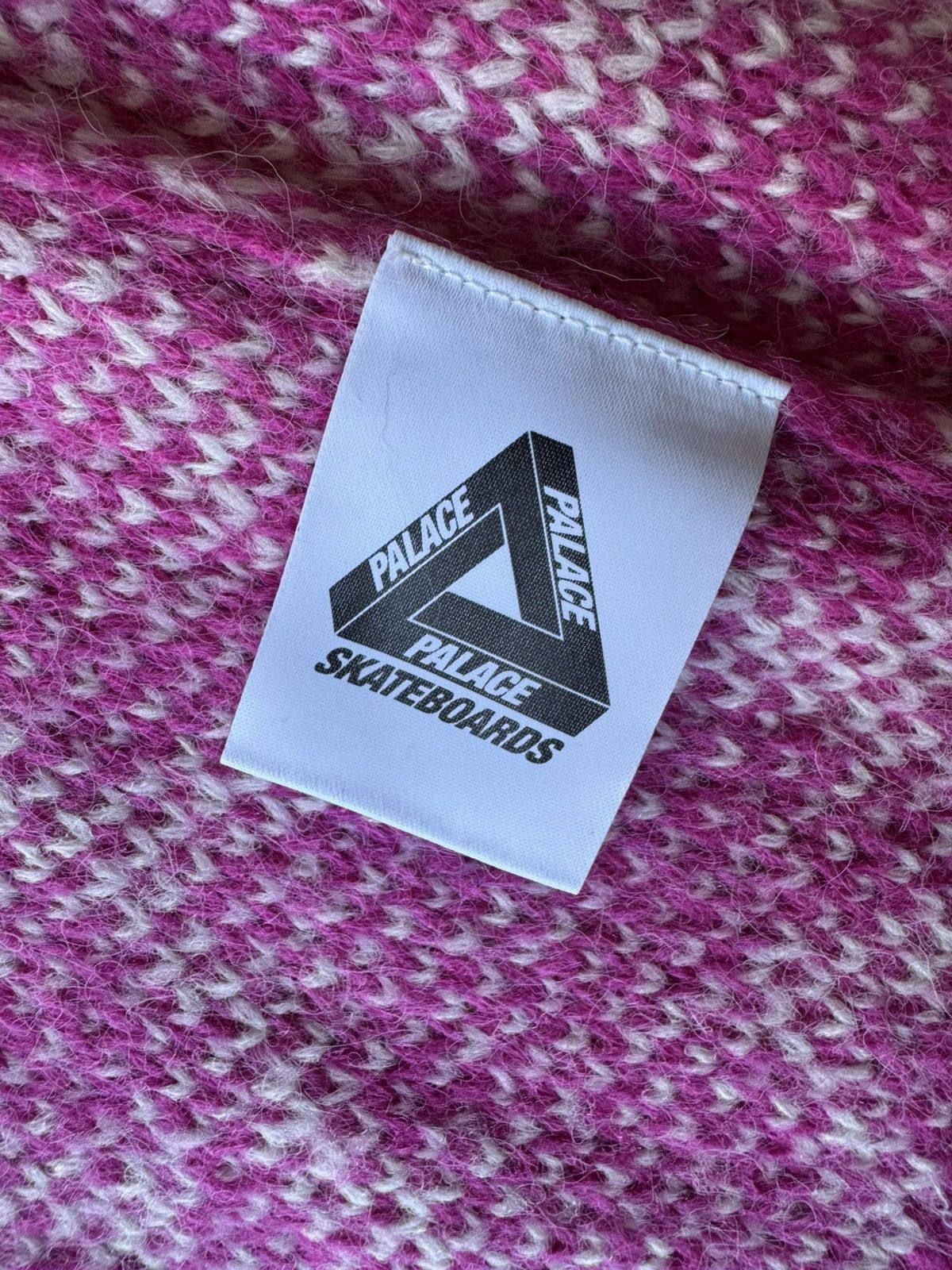Palace Palace Hairy Heart Knit Cardigan Size US XL / EU 56 / 4 - 4 Thumbnail