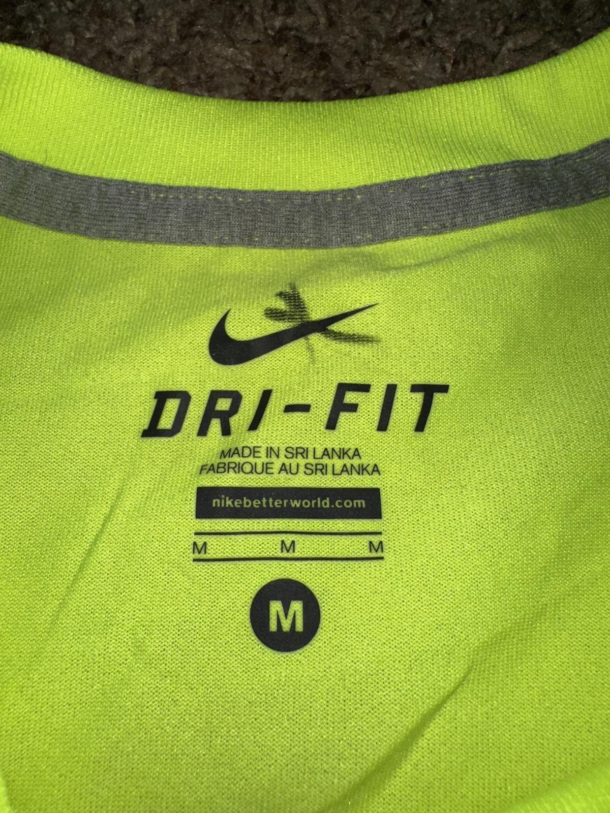 Nike Nike Men’s Dri-FIT S/S Lacrosse Yellow Player Silhouette Shirt Size US M / EU 48-50 / 2 - 2 Thumbnail