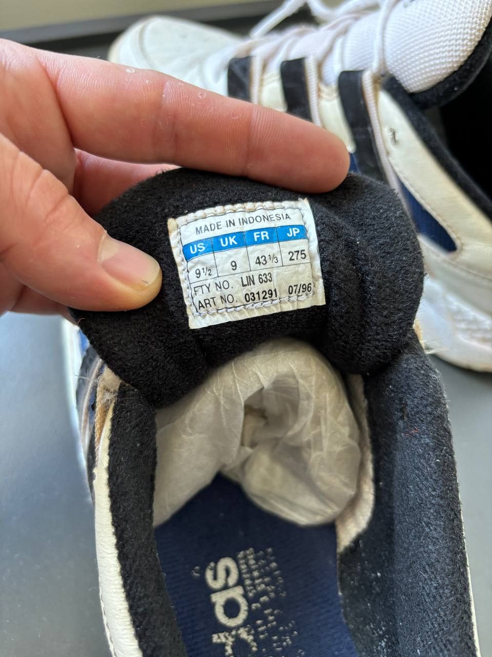 Adidas × Vintage Vintage Adidas 90's Sneakers Size US 10 / EU 43 - 6 Thumbnail