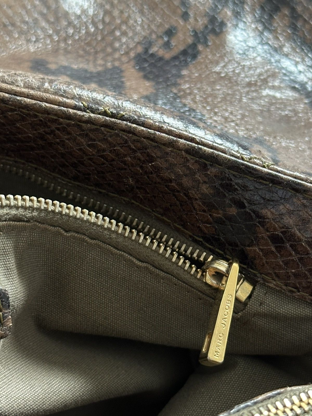 Marc by Marc Jacobs Marc Jacobs Python Leather Shoulder Bag Size ONE SIZE - 8 Thumbnail