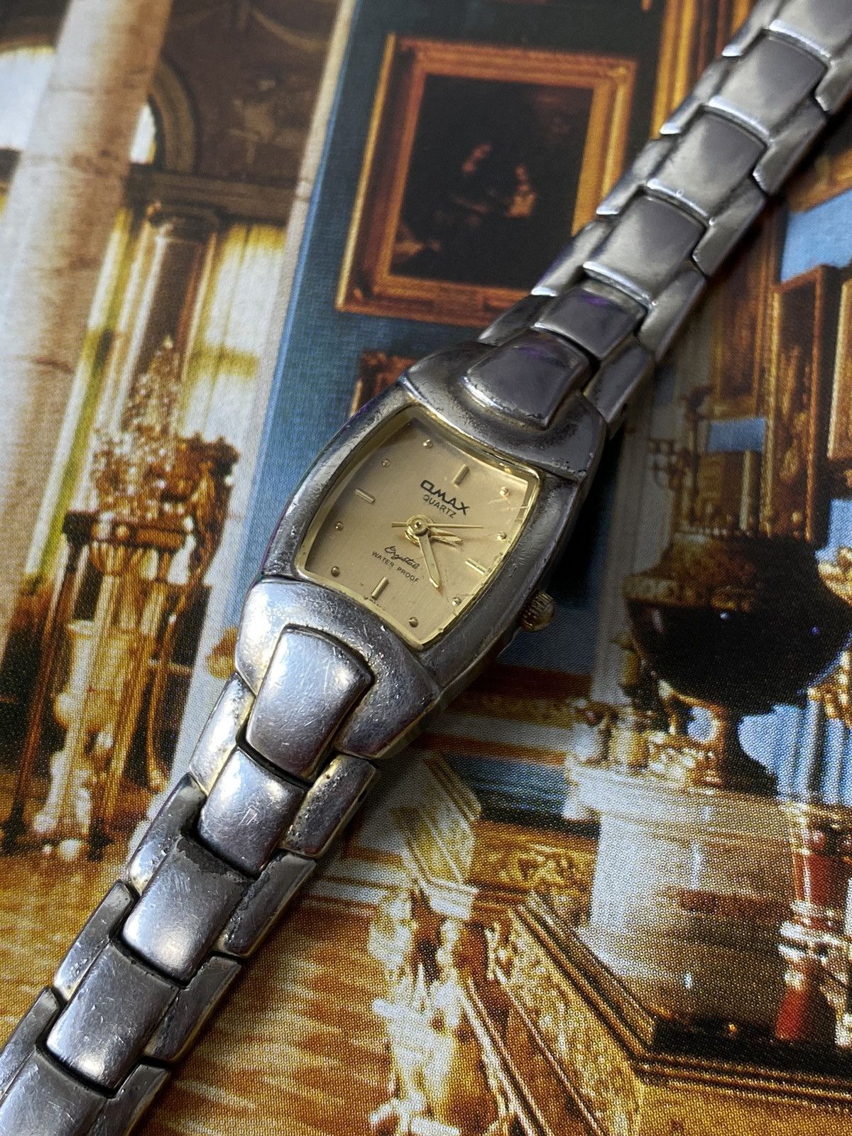 Jewelry Vintage Omax Quartz Watch, Gold Dial Size ONE SIZE - 7 Thumbnail