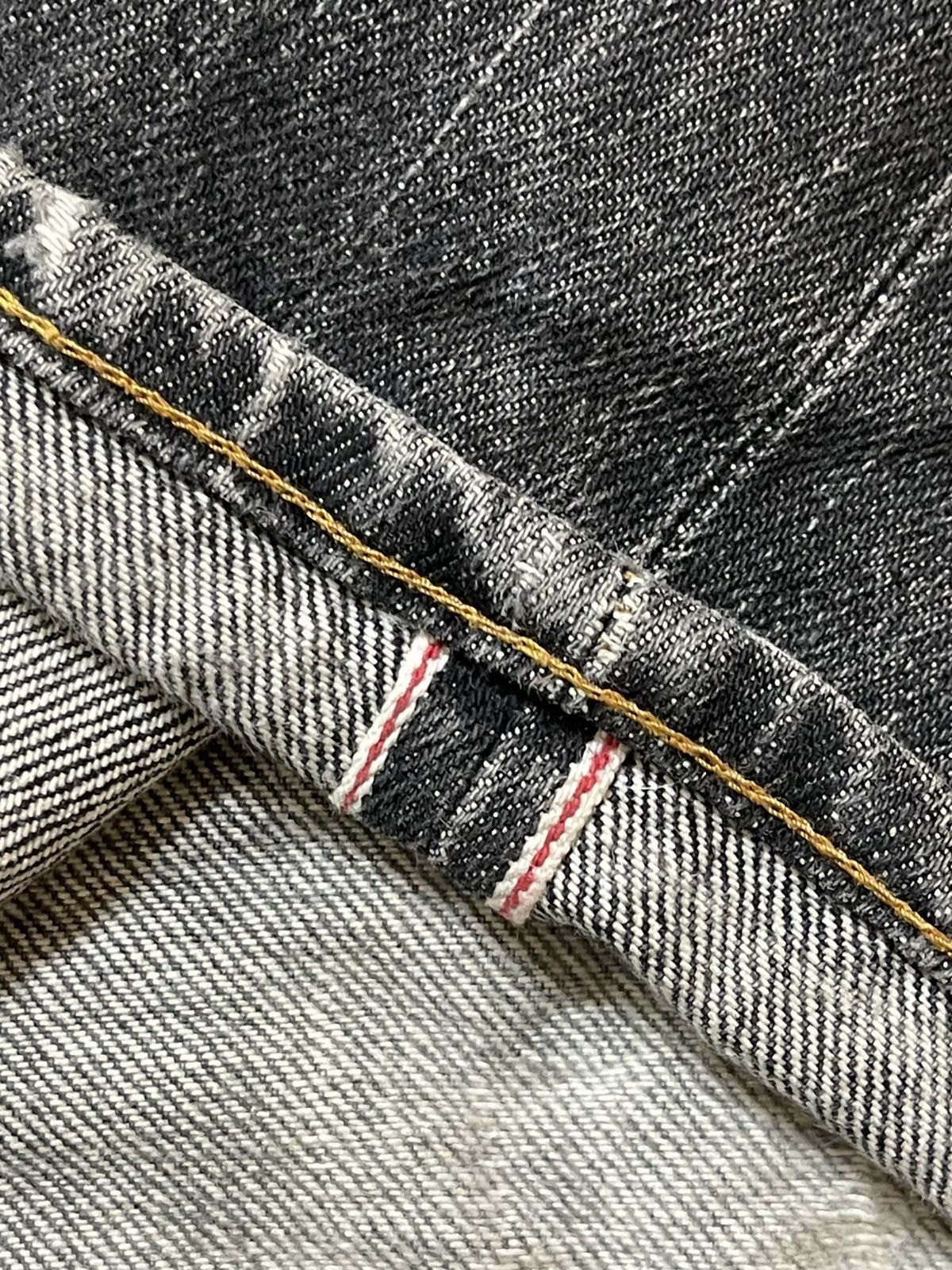 Uniqlo Vintage Japanese Uniqlo Selvedge Faded Stone Wash Distressed Size US 35 - 11 Thumbnail