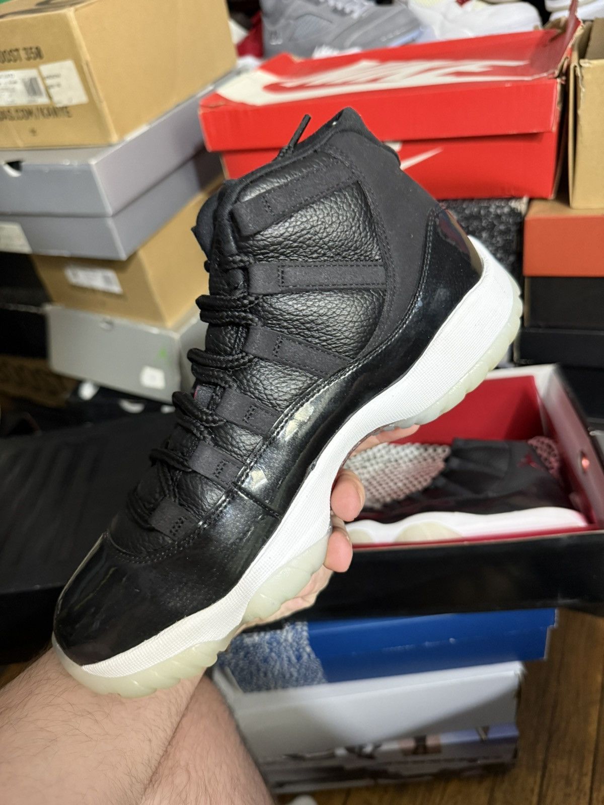 Jordan Brand Jordan retro 11 72-10 sz 8 Size US 8 / EU 41 - 3 Thumbnail