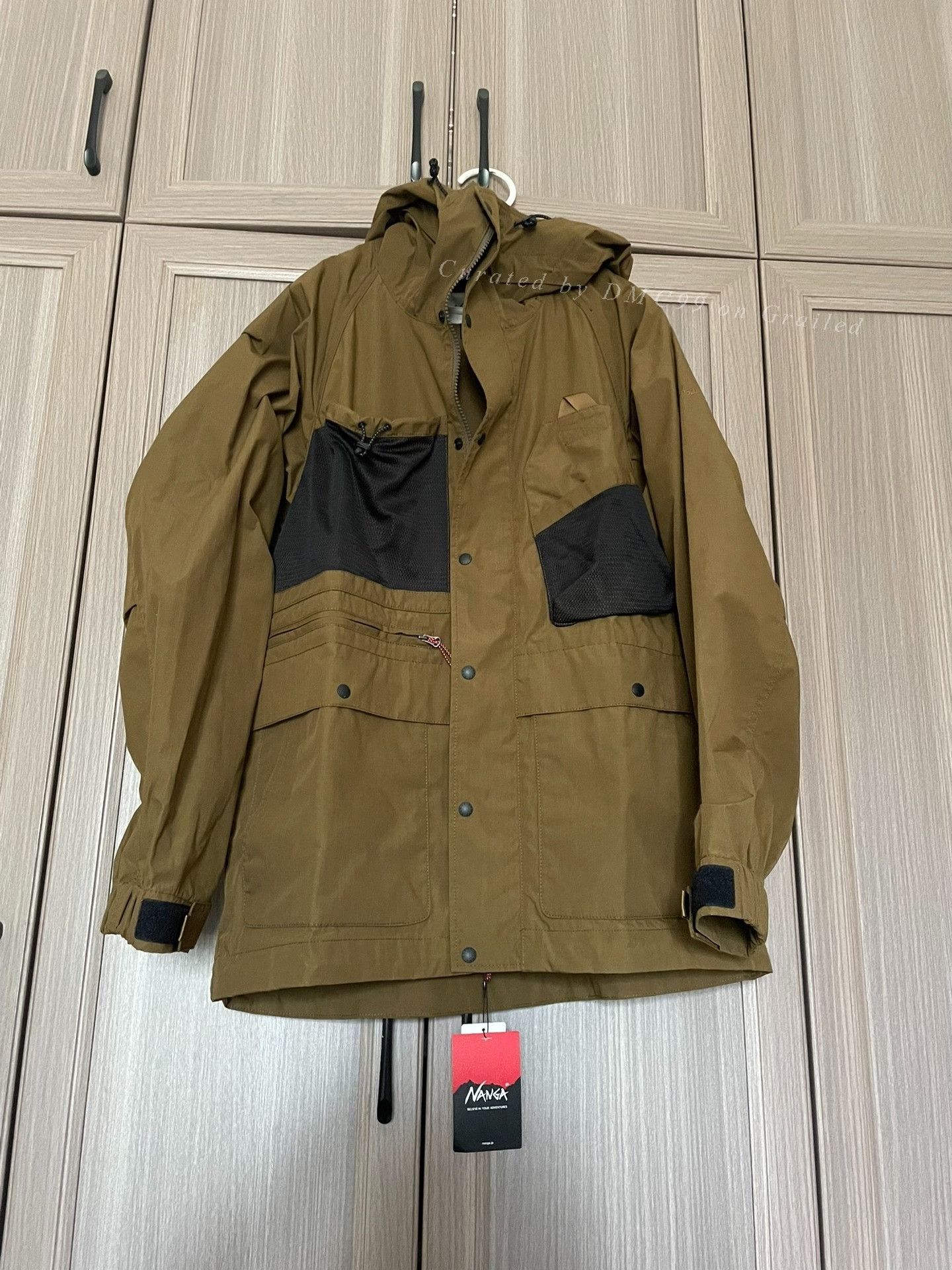NANGA NANGA TAKIBI MOUNT Windproof Hooded Jacket Size US L / EU 52-54 / 3 - 1 Thumbnail