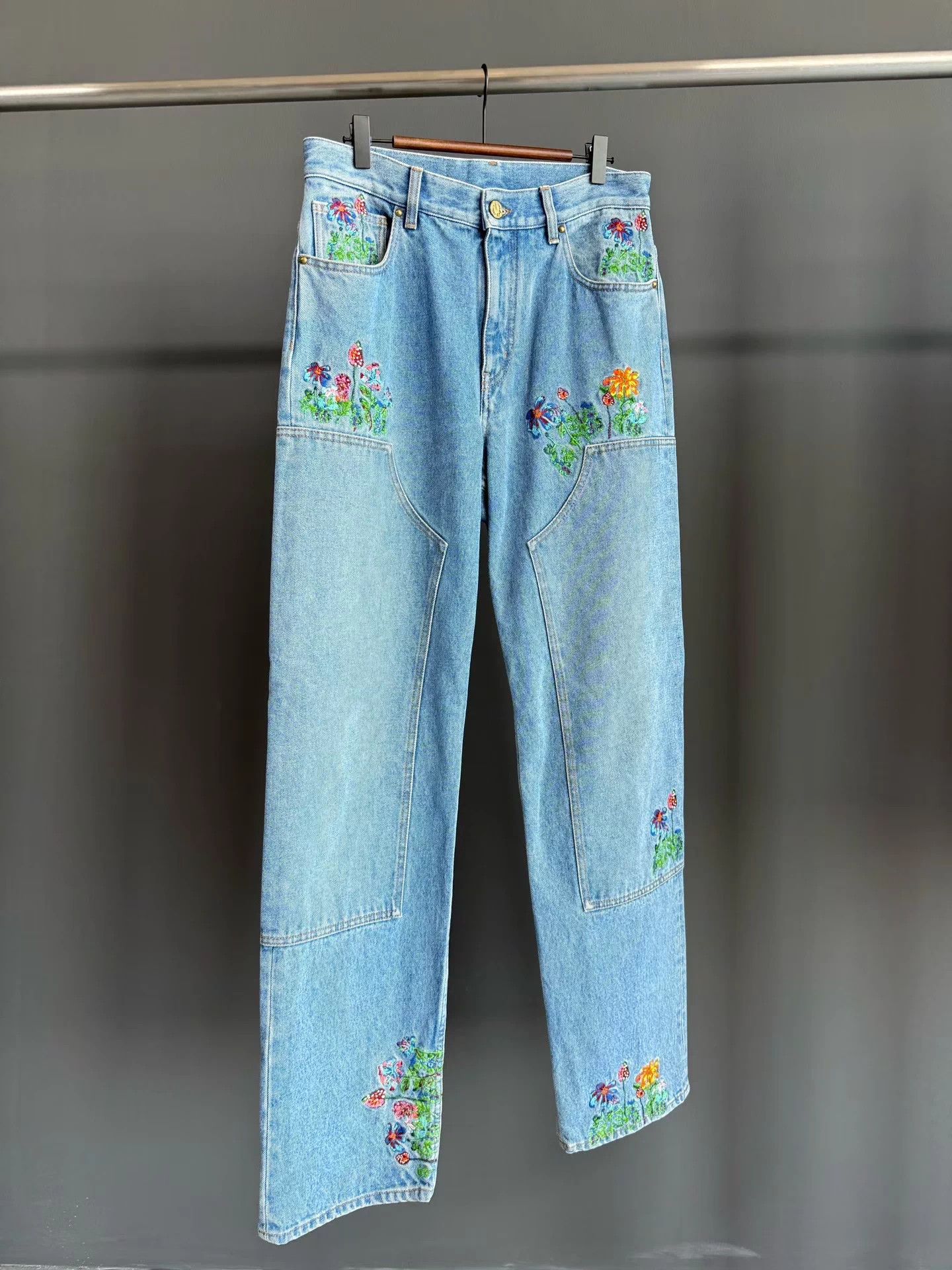 Louis Vuitton LV Floral Embroidery Blue Jeans 28 Size 28" / US 6 / IT 42 - 1 Thumbnail