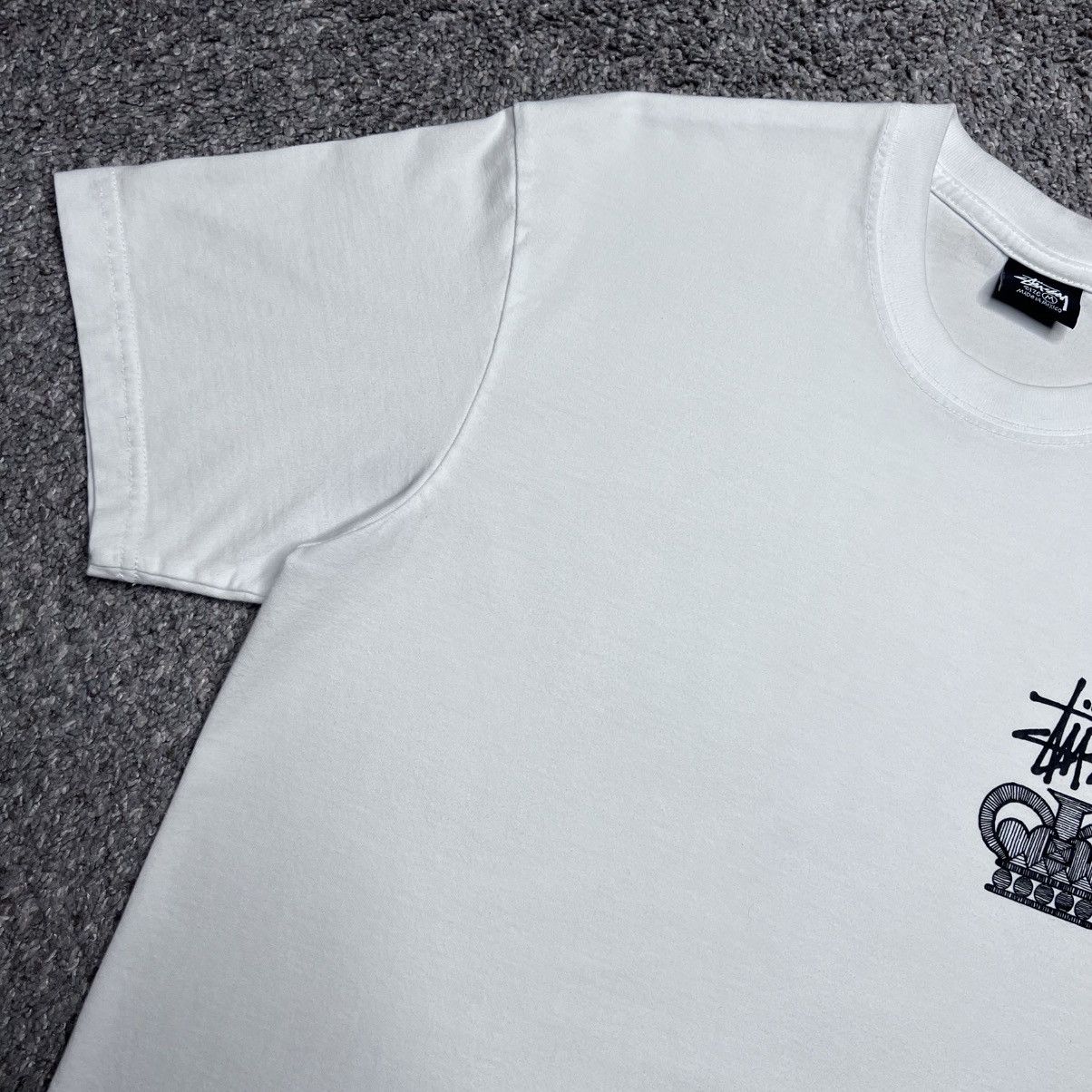 Stussy Vintage 2000s Stussy One World One Love Graphic T-Shirt Sz M Size US M / EU 48-50 / 2 - 8 Thumbnail