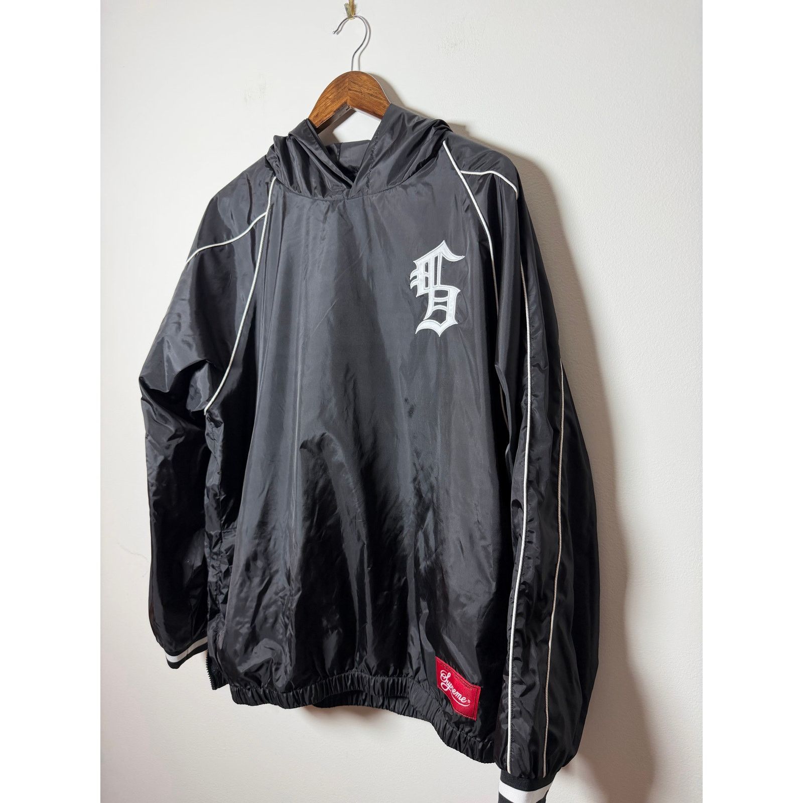Supreme Supreme Hooded Warm Up Pullover 'Black' Size US L / EU 52-54 / 3 - 1 Thumbnail