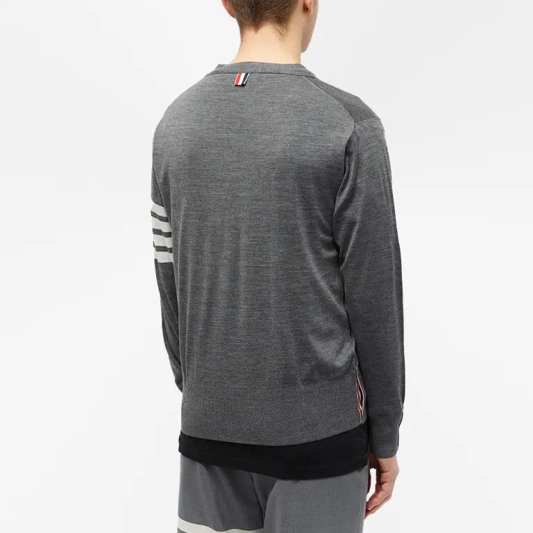 Thom Browne o1s22i1n1124 Merino Wool Cardigan in Grey Size US XL / EU 56 / 4 - 3 Thumbnail