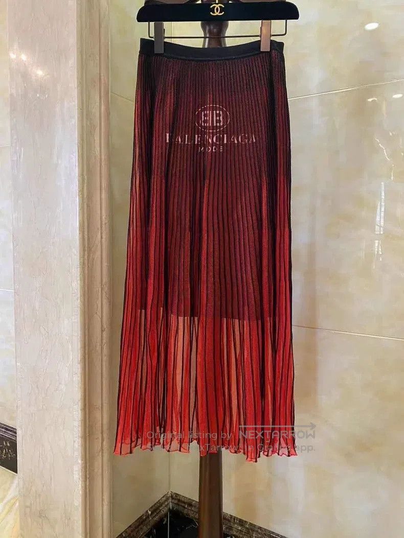 Balenciaga Balenciaga Red Half Skirt Size 35" - 3 Thumbnail