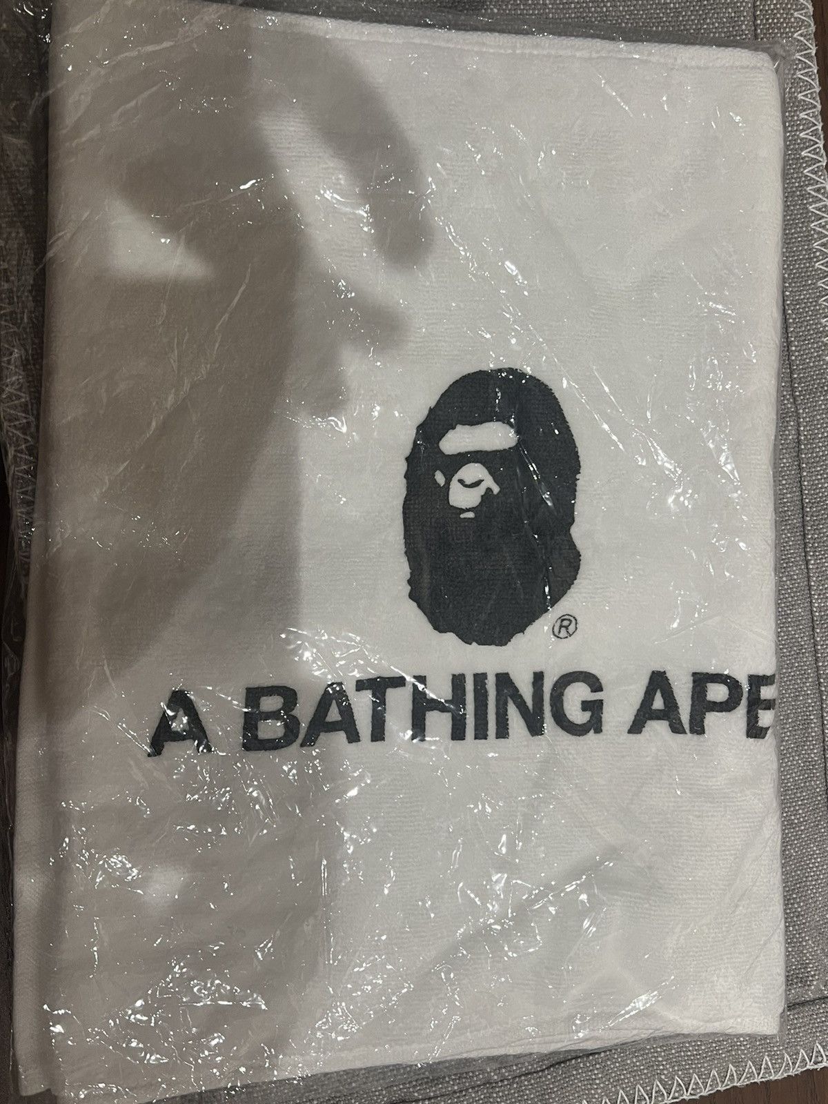 Bape Summer Beach Bag 2022 Shorts Size US 34 / EU 50 - 8 Thumbnail