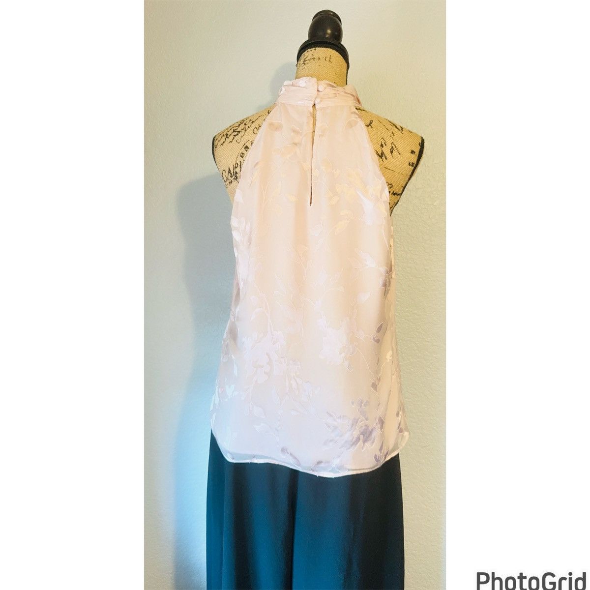 White House Black Market WHBM Silk Blend Blush Top Size M / US 6-8 / IT 42-44 - 3 Thumbnail