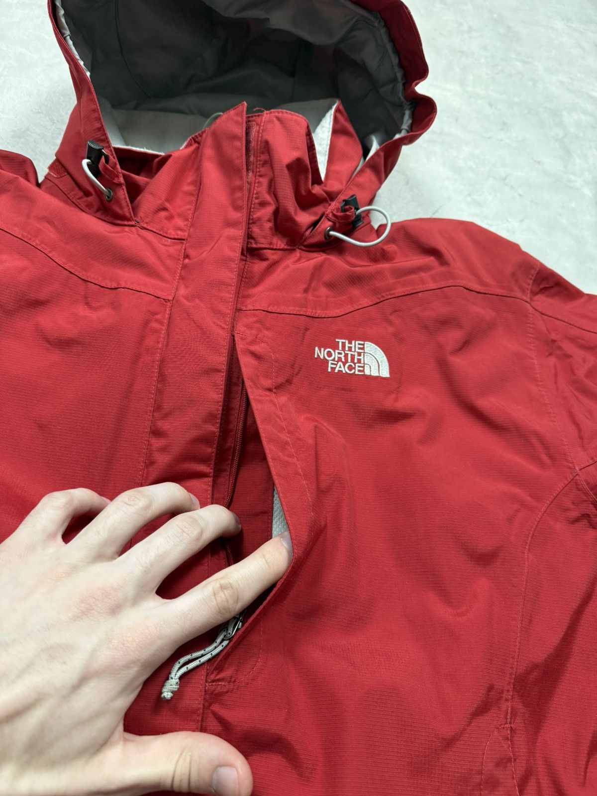 The North Face The North Face Waterproof Jacket Size L / US 10 / IT 46 - 6 Thumbnail