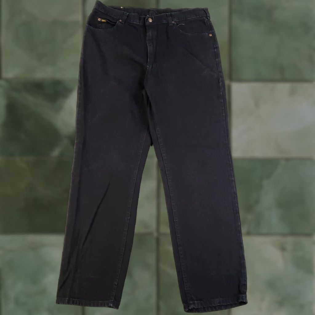 Lee VINTAGE Lee Jeans Men 38x32 (36x31) Black Straight Fit Classic Casual Y2K Lee Genuine Jeans Mens Regular 38 Black Denim Pockets Zip Cotton Cotton Size US 38 / EU 54 - 1 Thumbnail