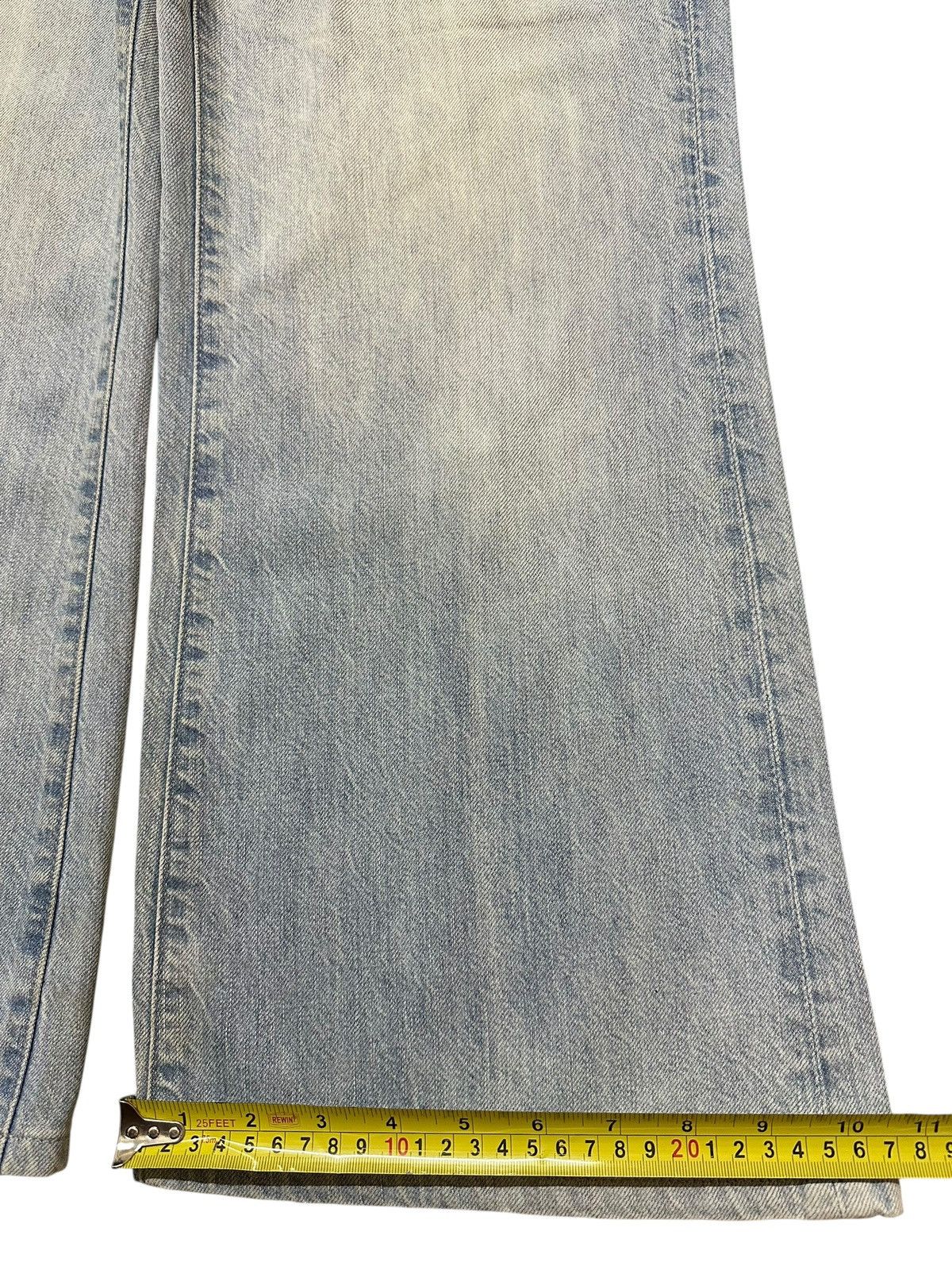 Uniqlo Vintage Japanese Uniqlo Faded Wash Style Wide Leg Baggy Jean Size US 30 / EU 46 - 16 Thumbnail