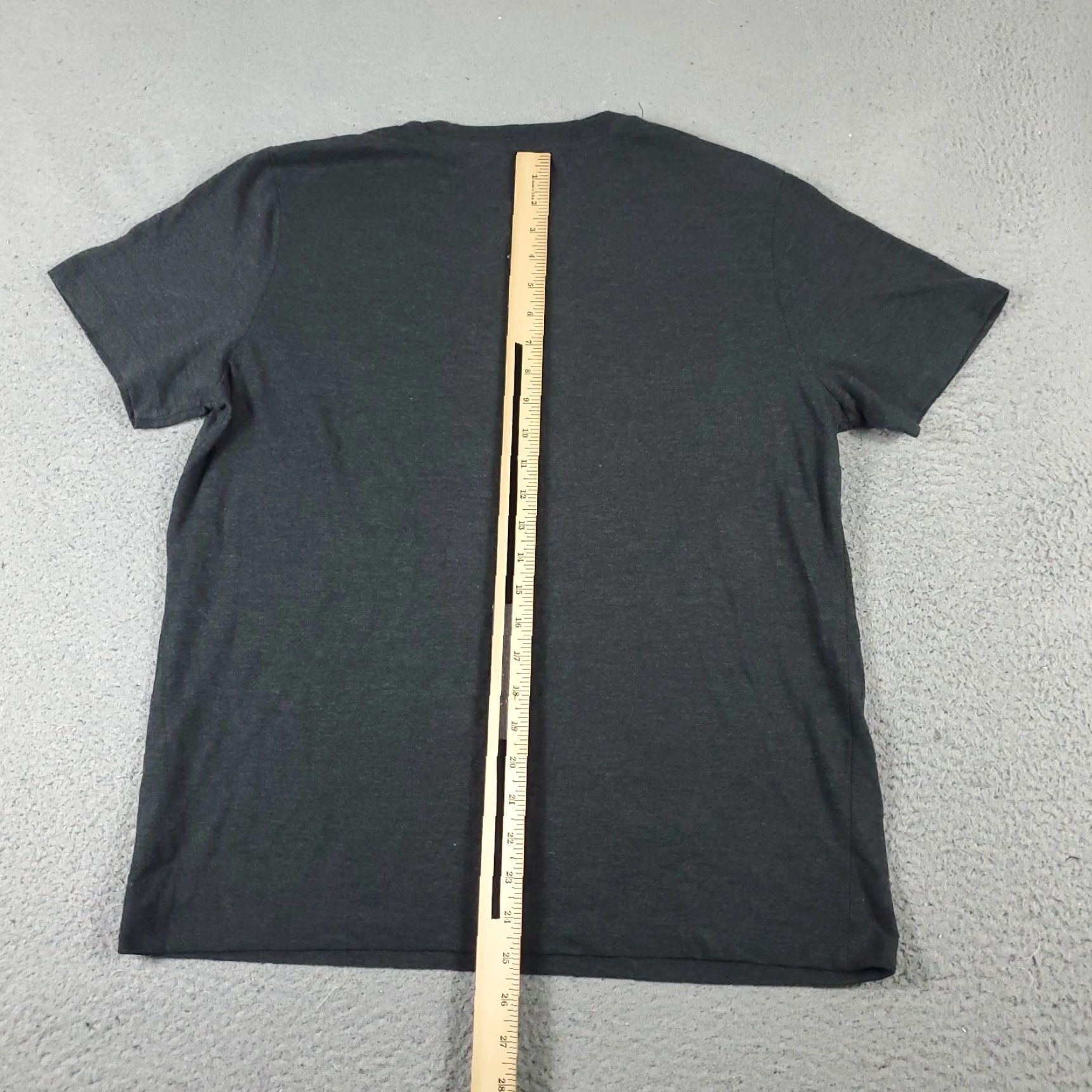 Puma Puma T Shirt Mens Size Medium Gray Logo Short Sleeve Casual Cotton Blend Crew Neck Vintage No Size US M / EU 48-50 / 2 - 4 Thumbnail