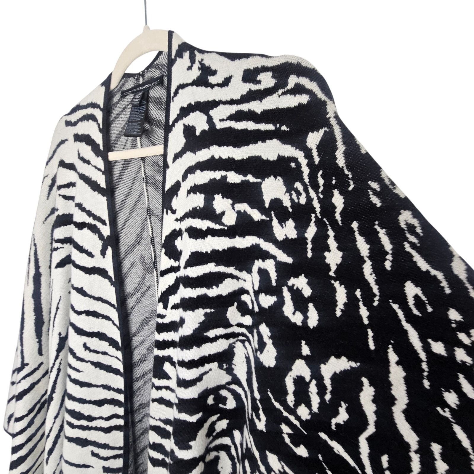White House Black Market White House Black Market Animal MIxed Media Wool Cashmere Size ONE SIZE - 5 Thumbnail