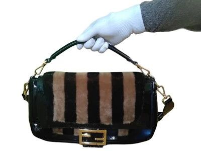 Fendi Baguette Bag 2Way Pequin Shearling With Patent Large in Black, Women's