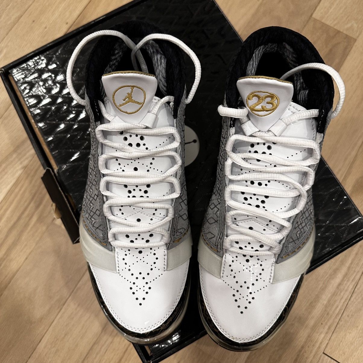Jordan Brand Air Jordan XX3 Size US 8.5 / EU 41-42 - 2 Thumbnail