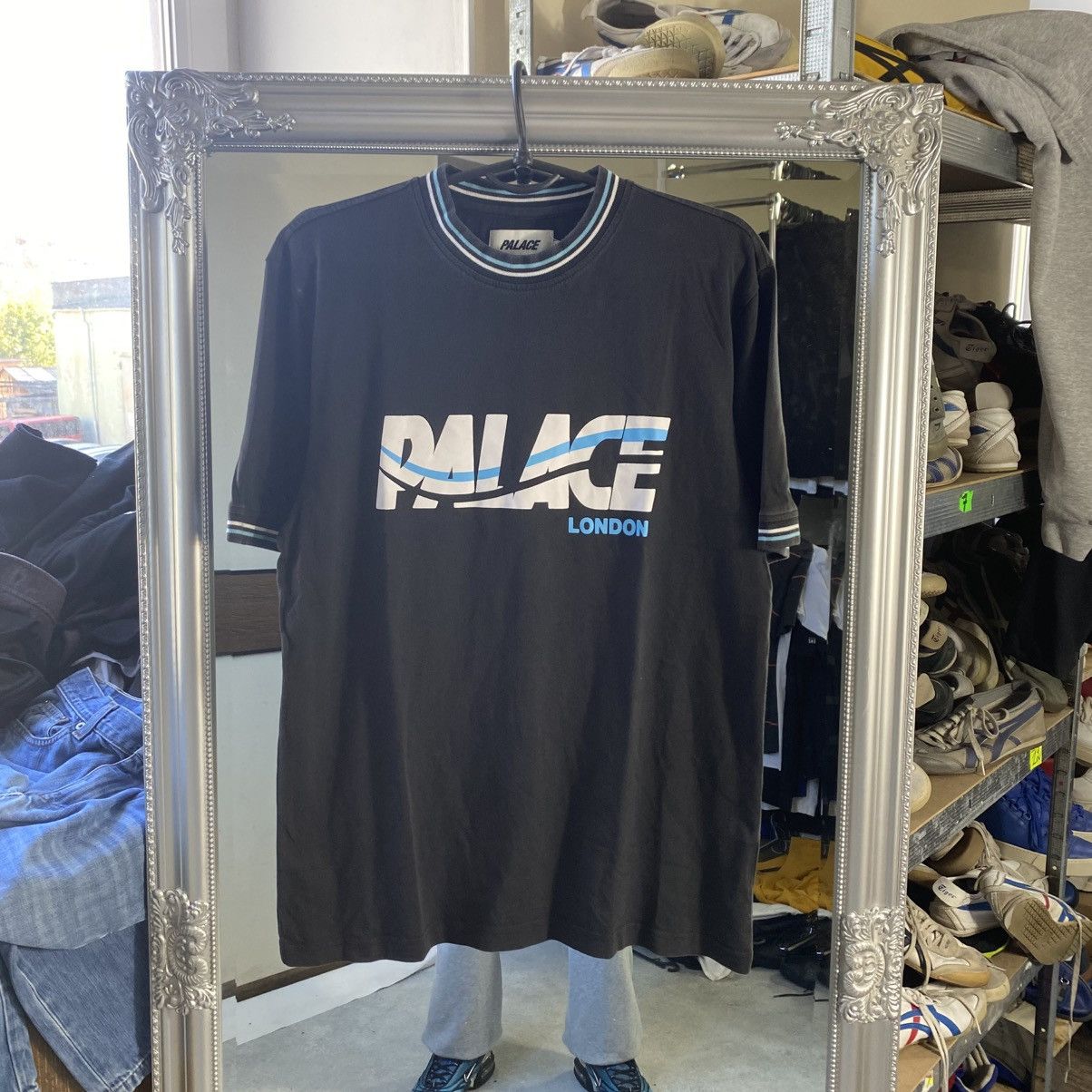 Palace Palace London T Shirt Size M Size US M / EU 48-50 / 2 - 1 Thumbnail