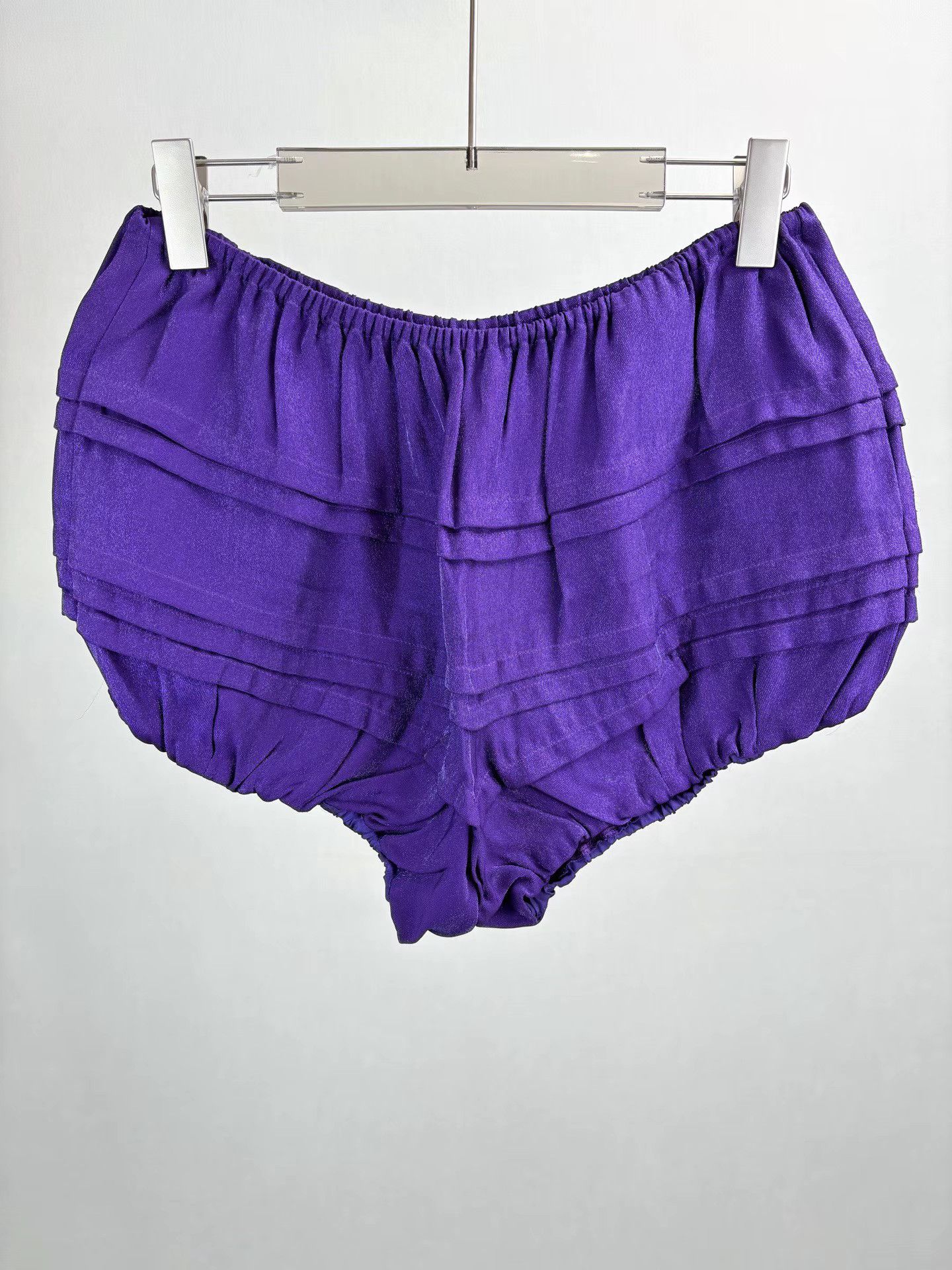 Miu Miu MIUMIU Purple Shorts Size 40" / US 18 - 2 Thumbnail