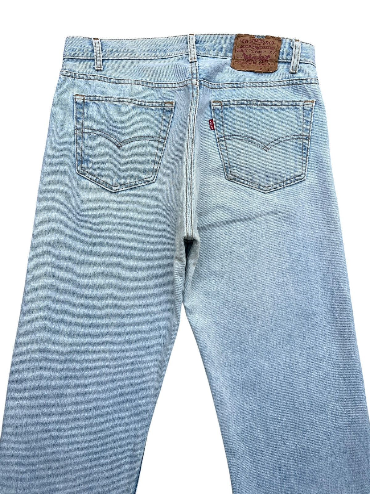 Levi's Vintage 80s Levis 501 Light Wash Denim Jeans 35x31 Size US 35 - 5 Thumbnail