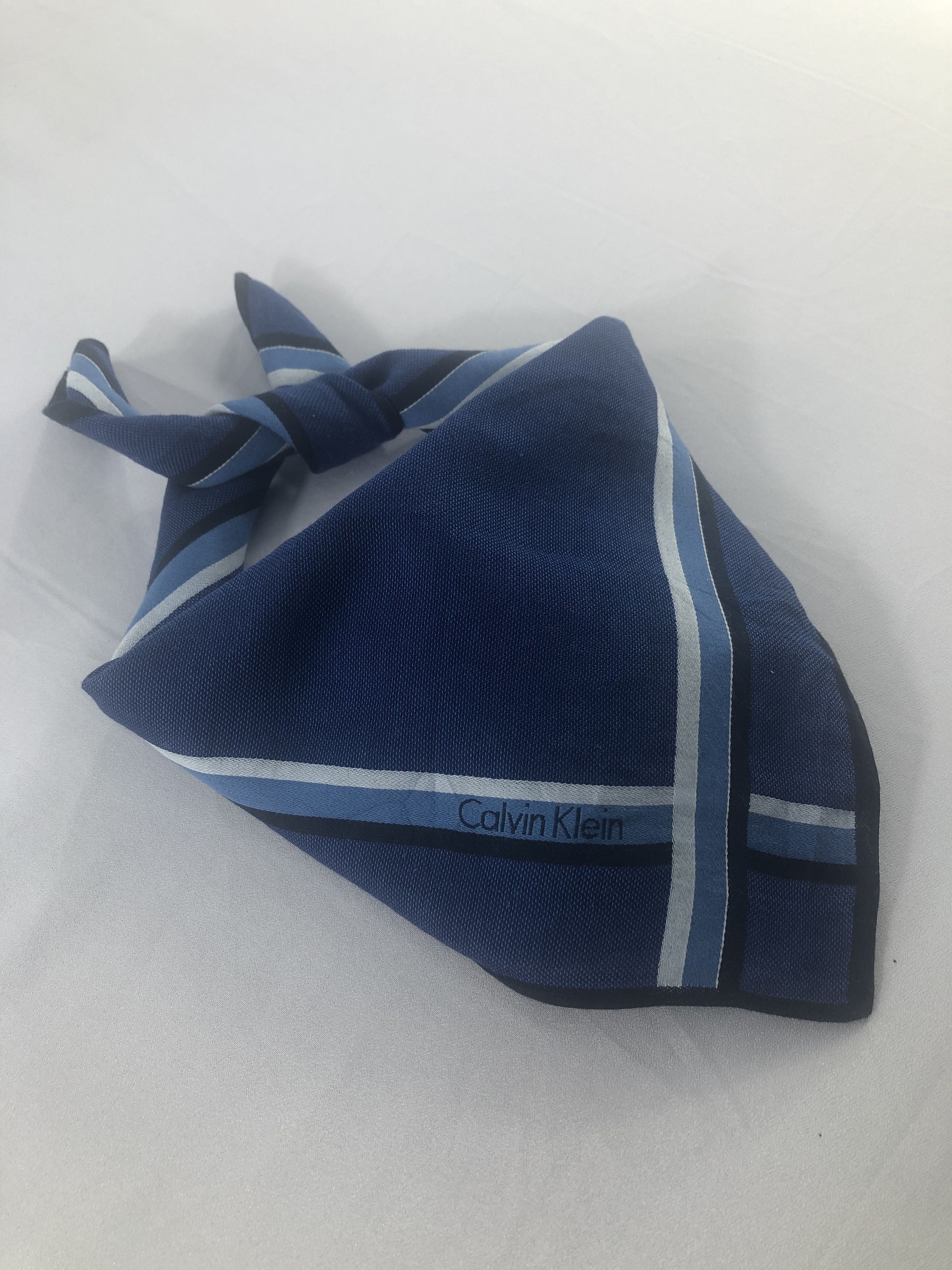 Calvin Klein × Vintage Calvin Klein Handkerchief / Bandana / Neckerchief Size ONE SIZE - 2 Thumbnail