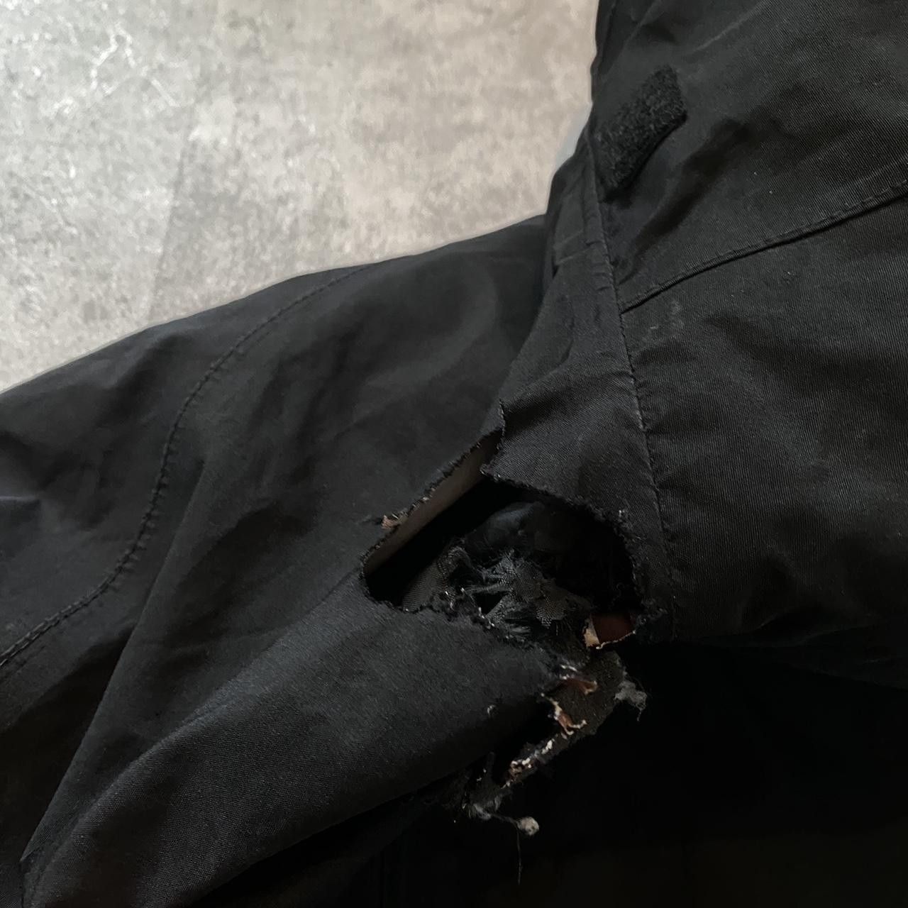 Helly Hansen Black Helly Hansen rain jacket #streetwear Size US XS / EU 42 / 0 - 5 Thumbnail