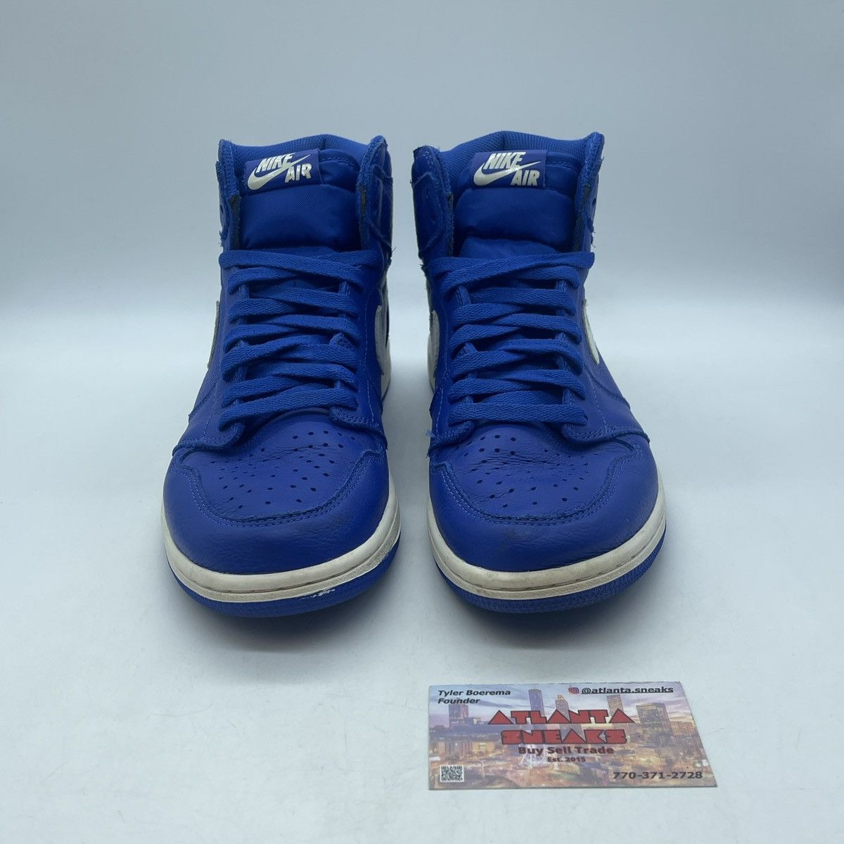 Jordan Brand Air Jordan 1 high hyper royal Size US 8 / EU 41 - 2 Thumbnail