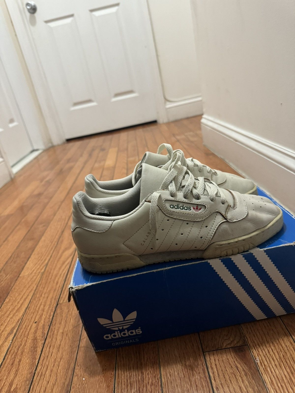 Adidas × Kanye West Yeezy powerphase Size US 8.5 / EU 41-42 - 4 Thumbnail