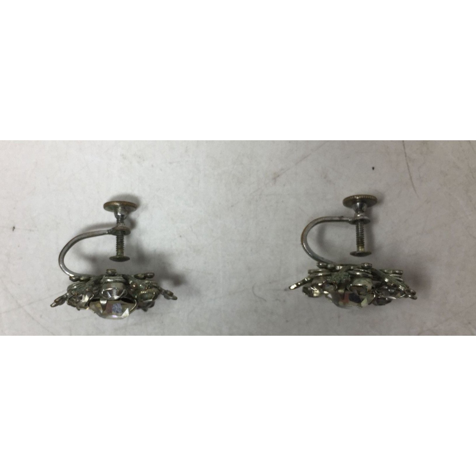 Other Women's Vintage Silver Tone Snowflake Shaped Screw back earr Size ONE SIZE - 4 Thumbnail
