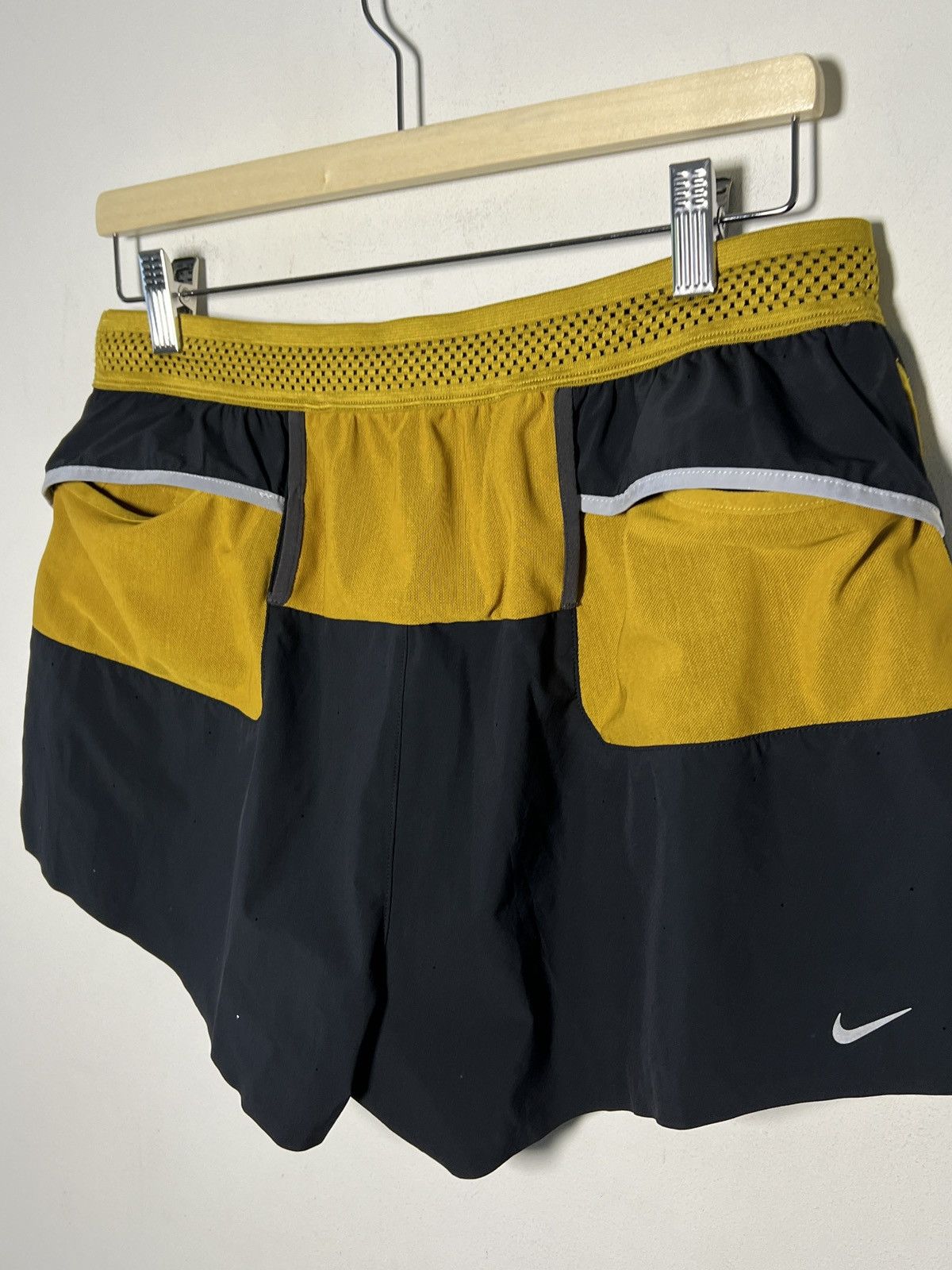 Undercover Nike x Gyakusou multi-pocket running shorts Size US 34 / EU 50 - 7 Thumbnail