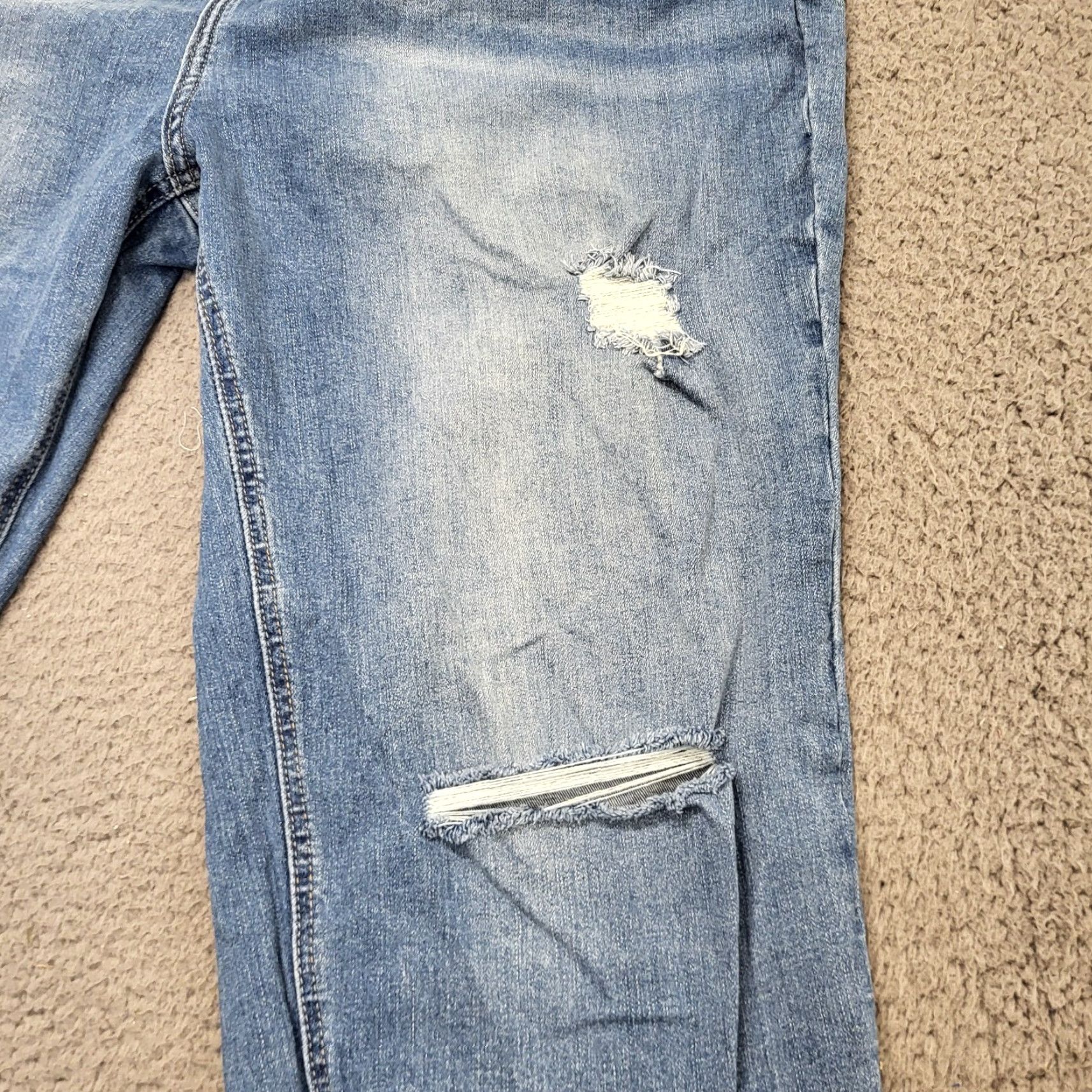 Fashion Nova VINTAGE? No. Fashion Nova Jeans Women's 3X Distressed Denim Boyfriend Jeans 37x28 Blue 5-Pocket Regular Inseam 28" Size 40" / US 18 - 6 Thumbnail