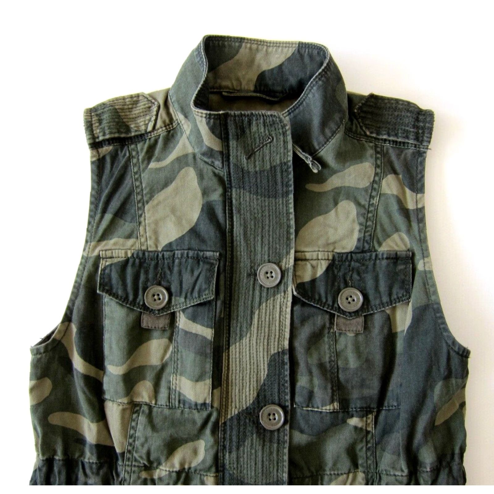 Abercrombie & Fitch Abercrombie & Fitch Vest Woman XS Army Green Camouflage 100% Cotton Cargo Pocket Vest Womens XS Size XS / US 0-2 / IT 36-38 - 4 Thumbnail