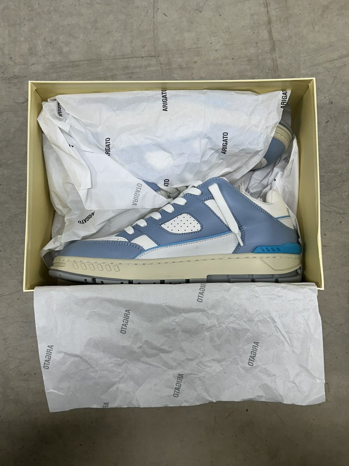 Axel Arigato Axel Arigato Area Lo Sneaker Size US 8.5 / EU 41-42 - 4 Thumbnail