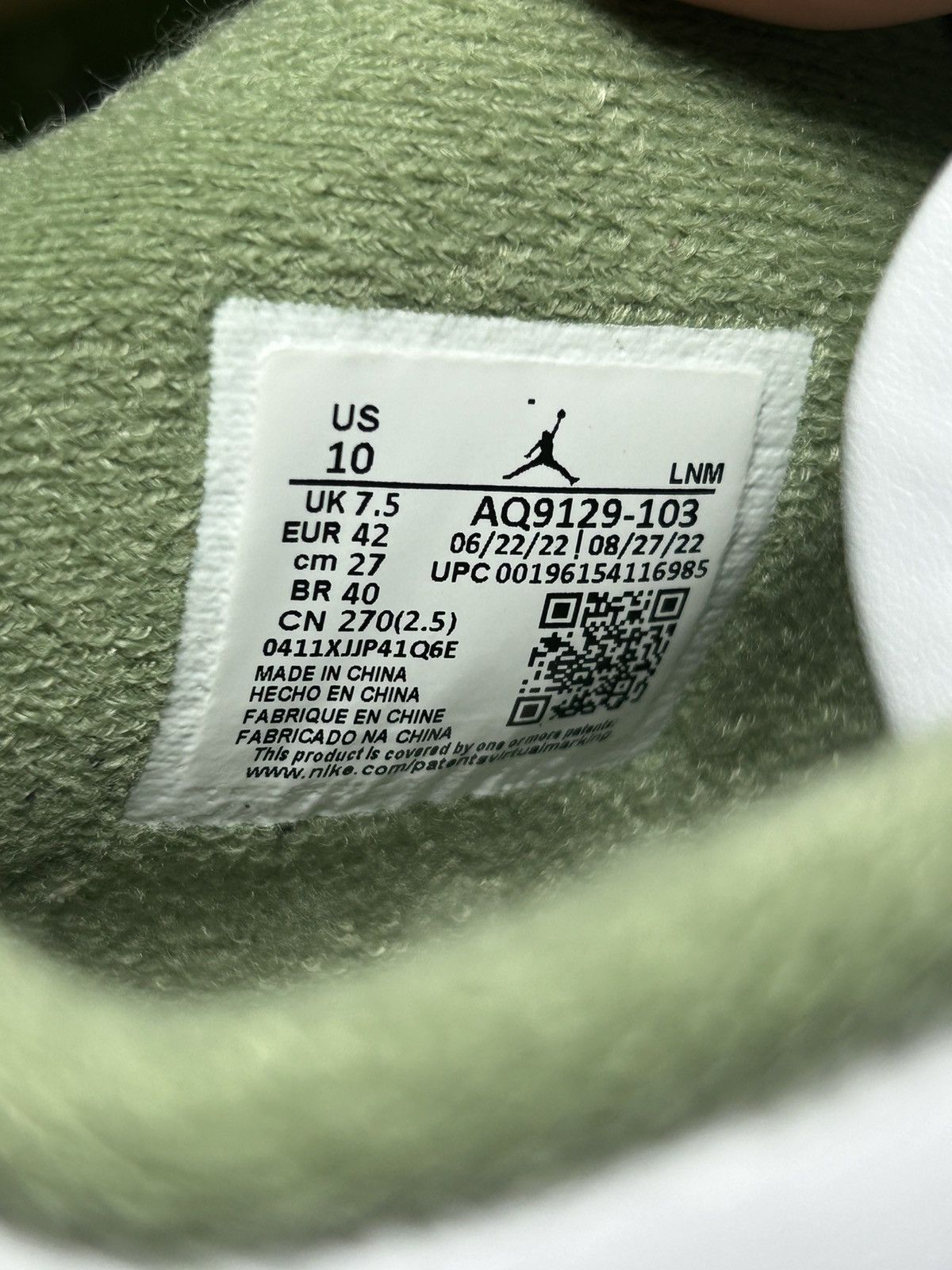Jordan Brand Jordan 4 Seafoam Size US 10 / IT 40 - 11 Thumbnail