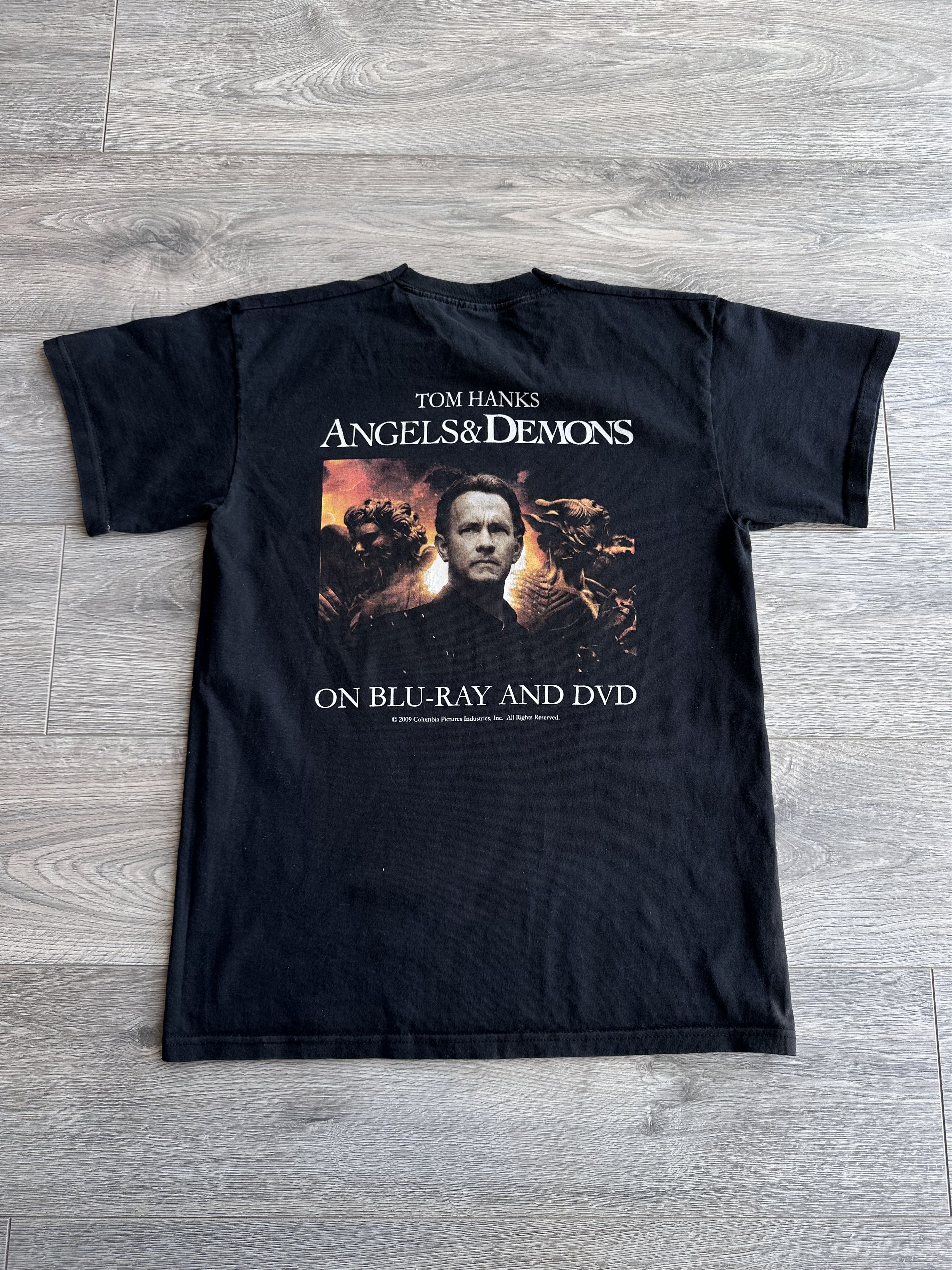Vintage Angels and Demons Tom Hanks 2009 movie t shirt Size US L / EU 52-54 / 3 - 1 Thumbnail