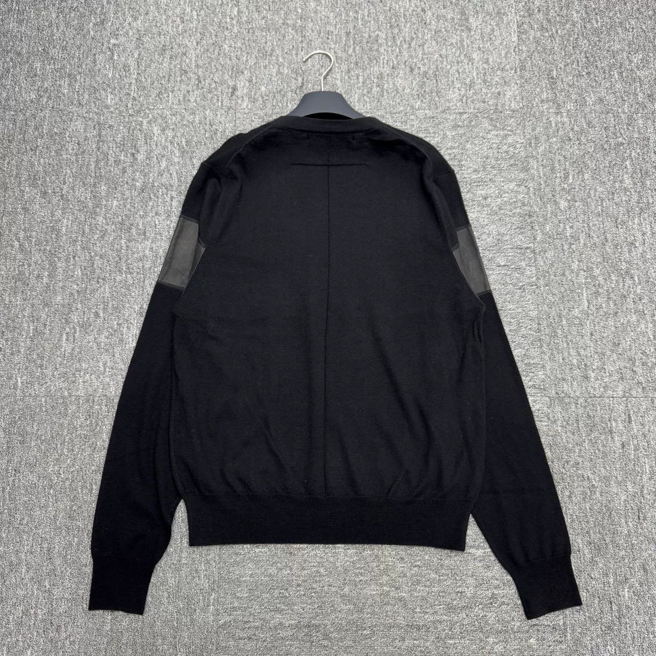 Givenchy givenchy black knitted sweater with details. Size US L / EU 52-54 / 3 - 2 Thumbnail